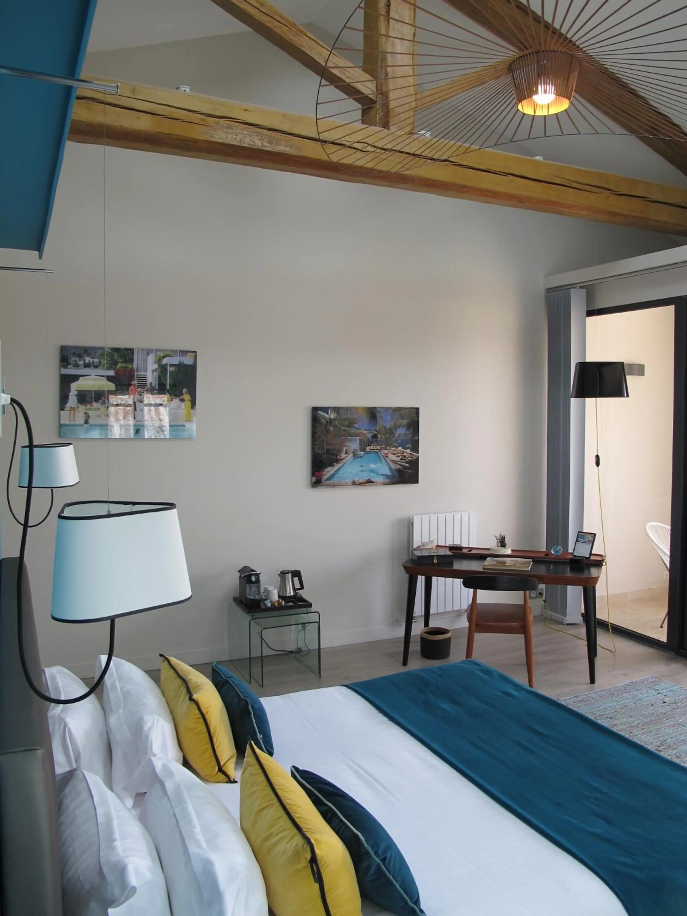 Bedroom, Bed in La Cour Des Sens