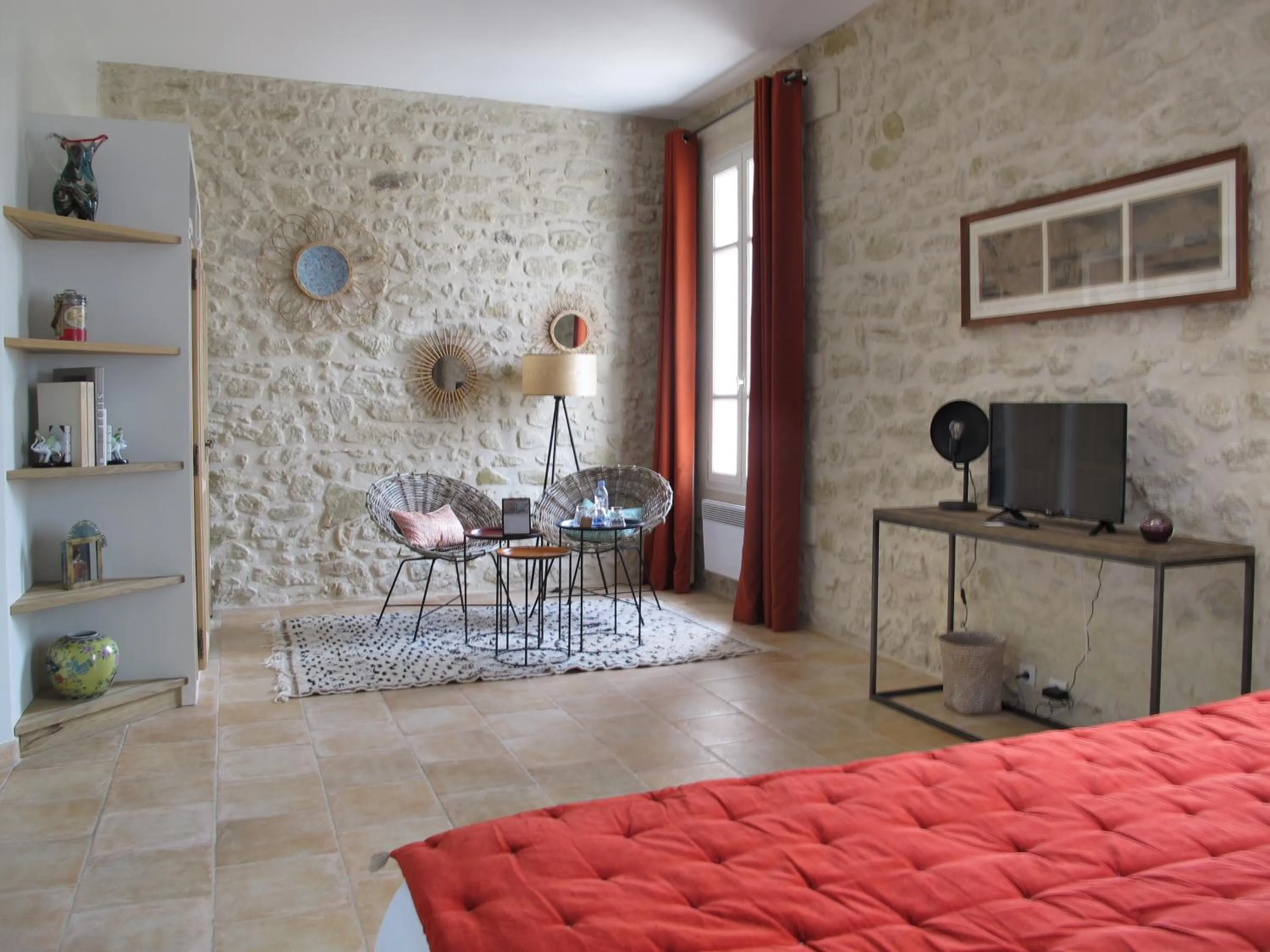 Seating area in La Cour Des Sens