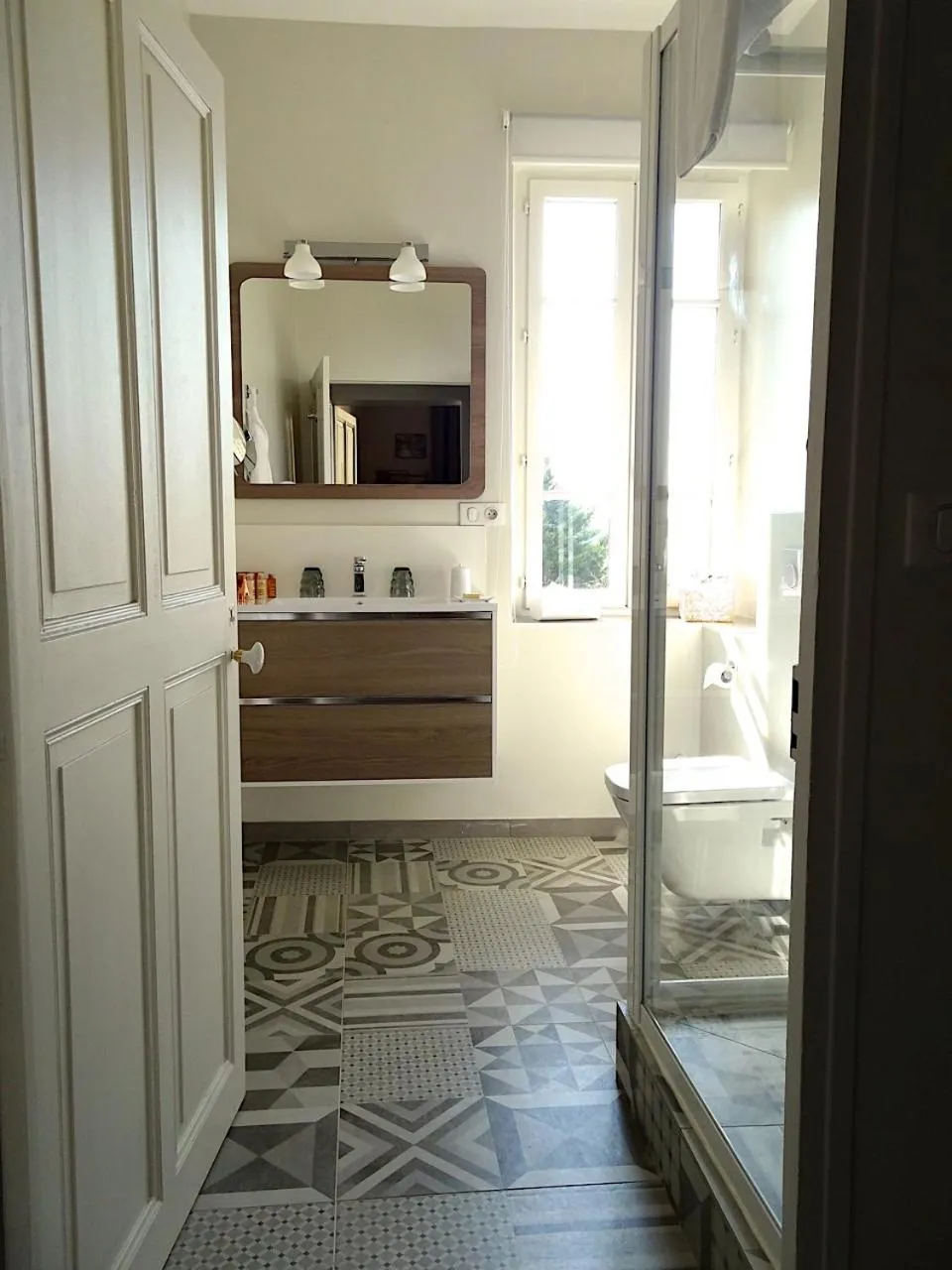 Bathroom in La Cour Des Sens