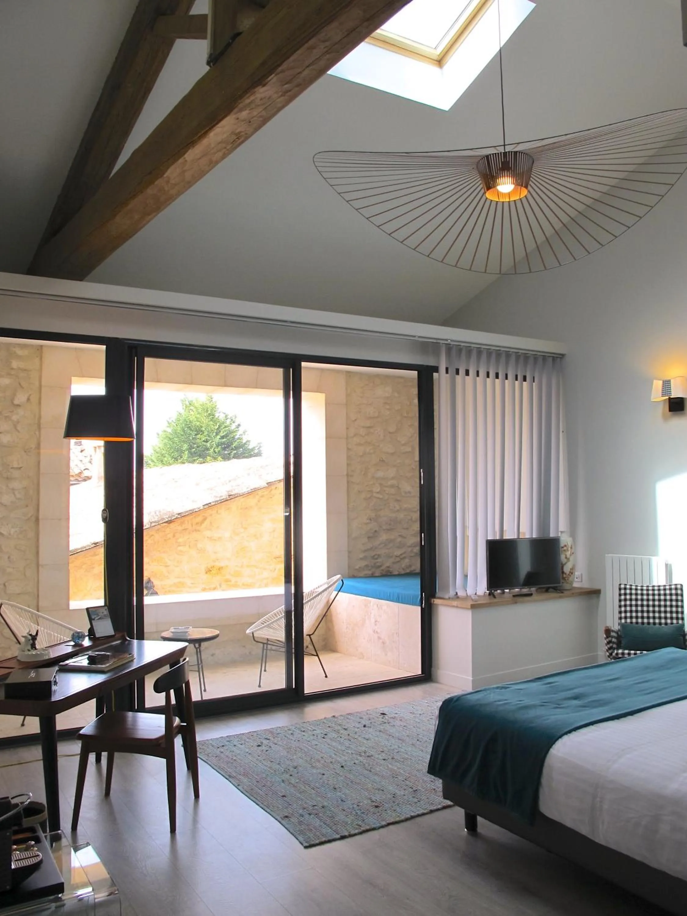 Balcony/Terrace, Bed in La Cour Des Sens