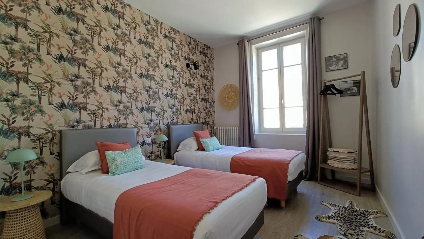 Bedroom, Bed in La Cour Des Sens