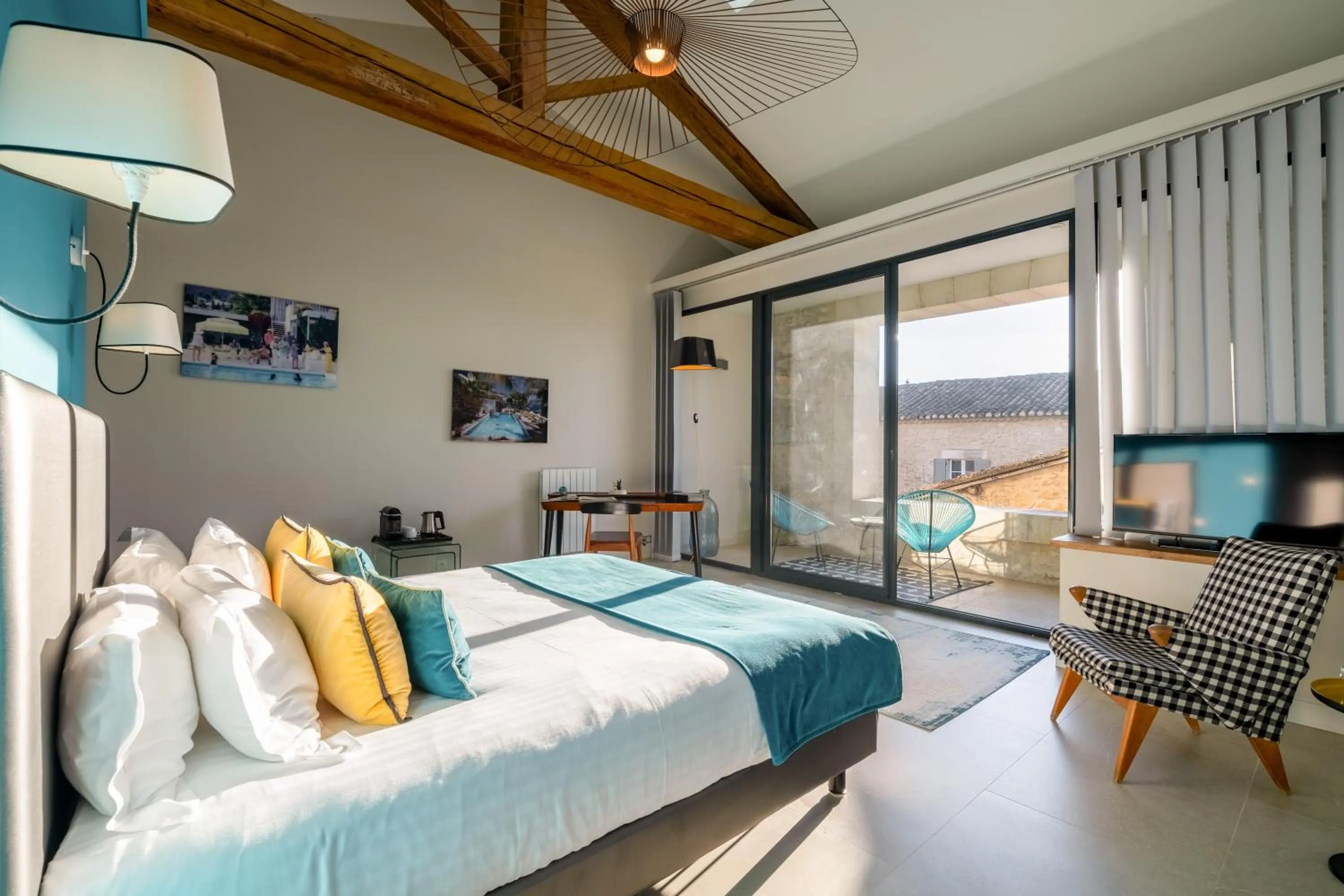 Bed in La Cour Des Sens