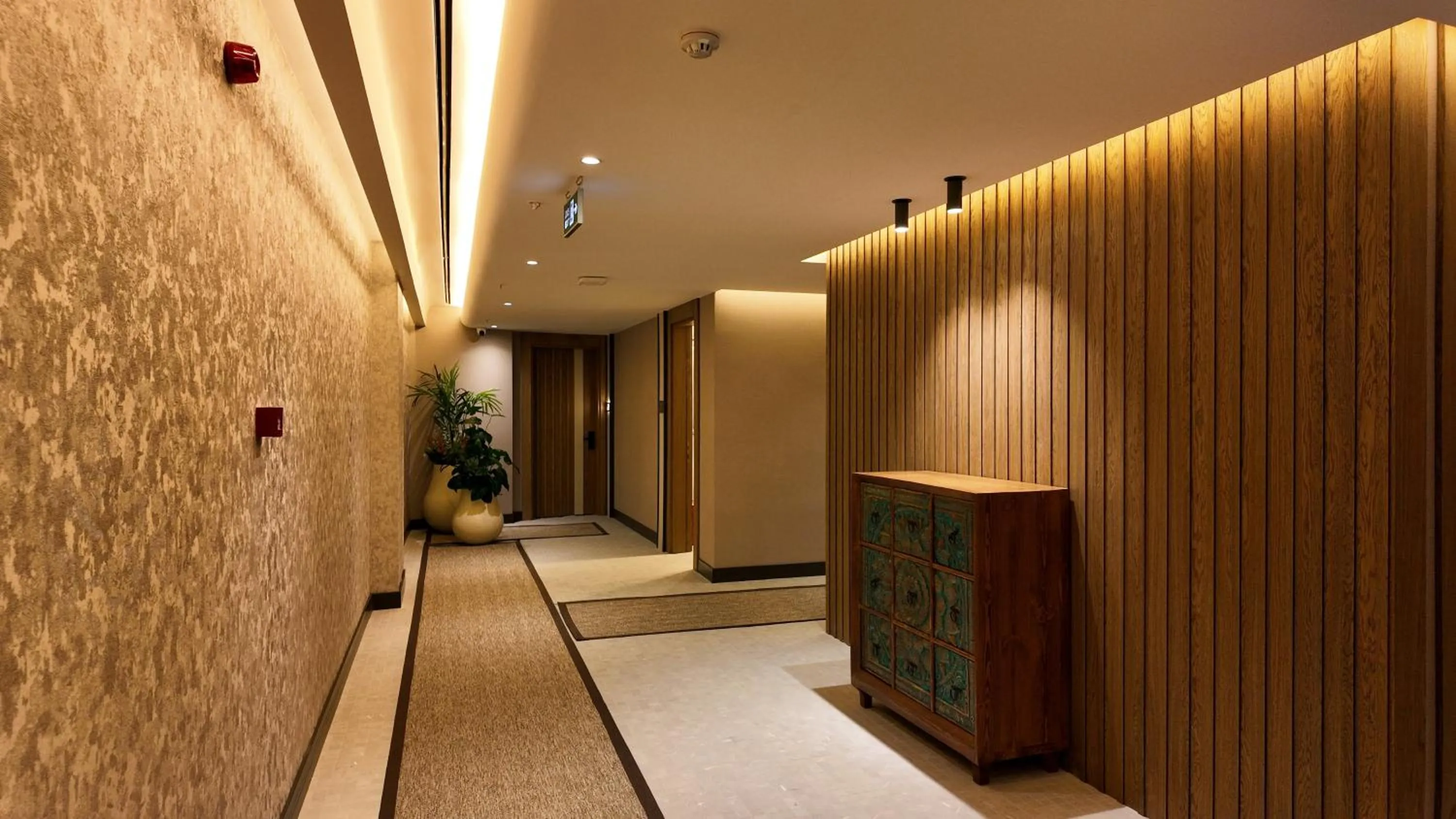 Property building in Rempart Hotel