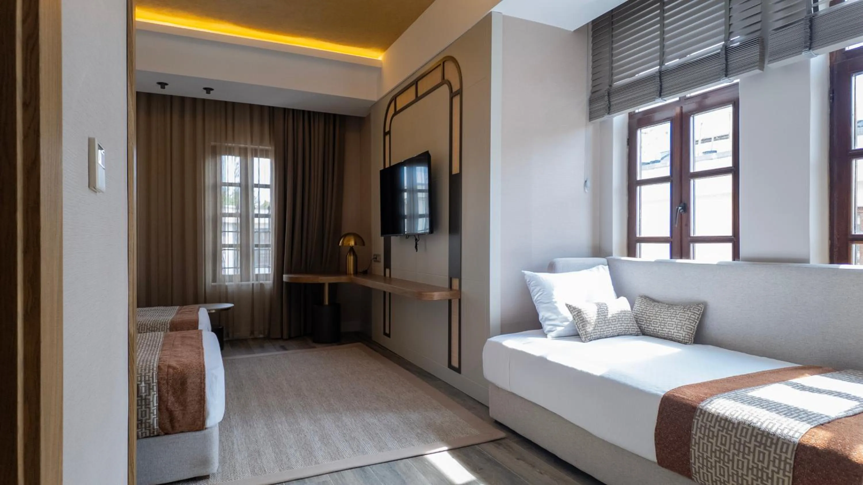 Bed in Rempart Hotel