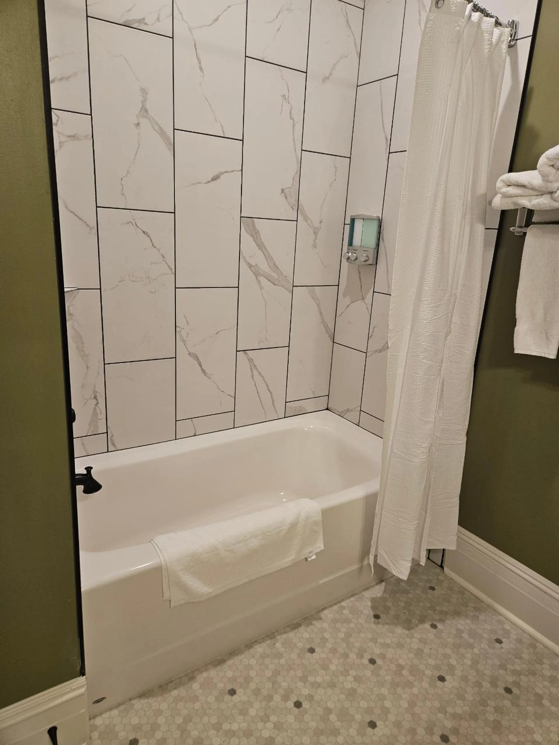 Albany Merchants Hotel