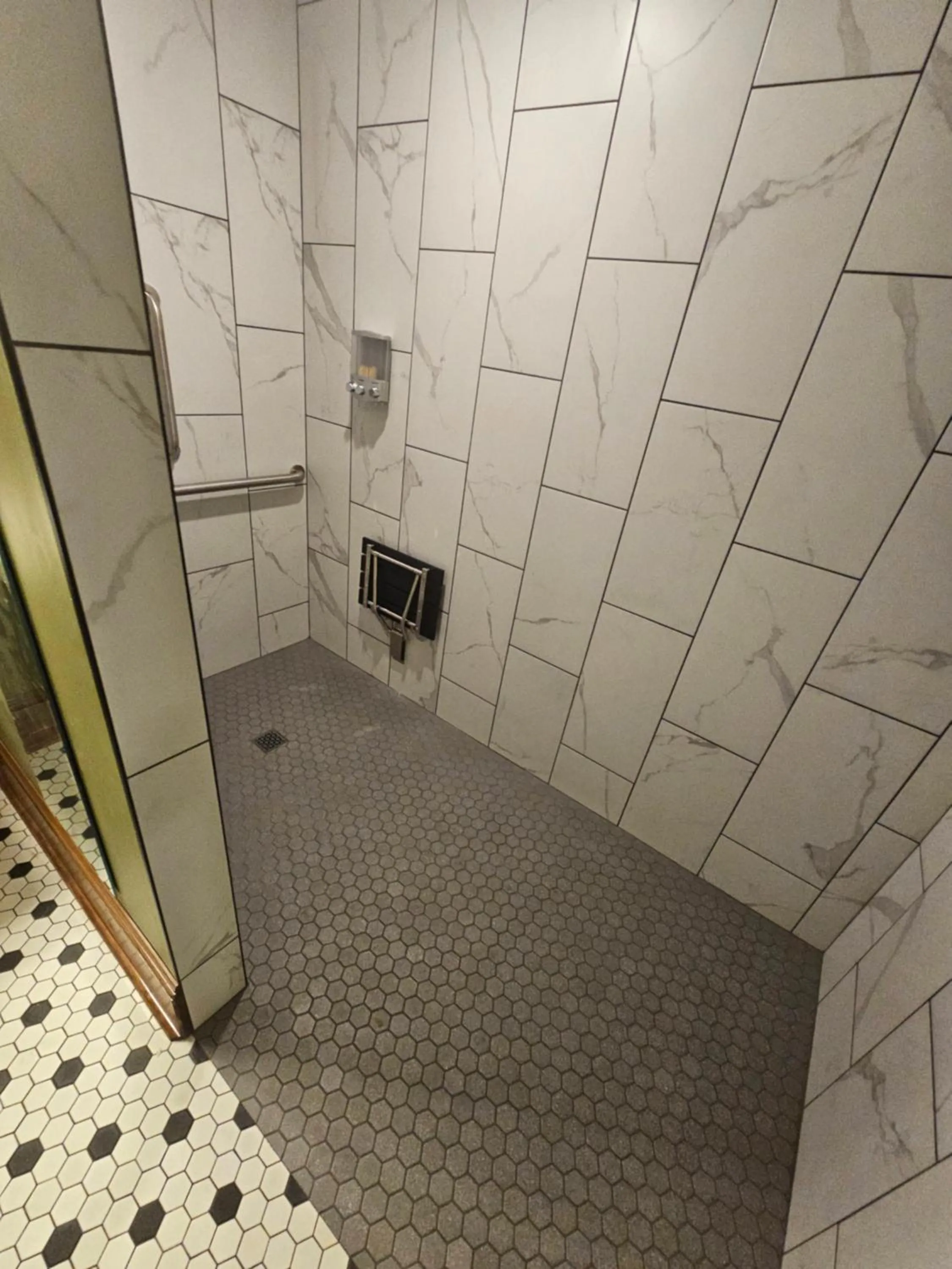 Albany Merchants Hotel