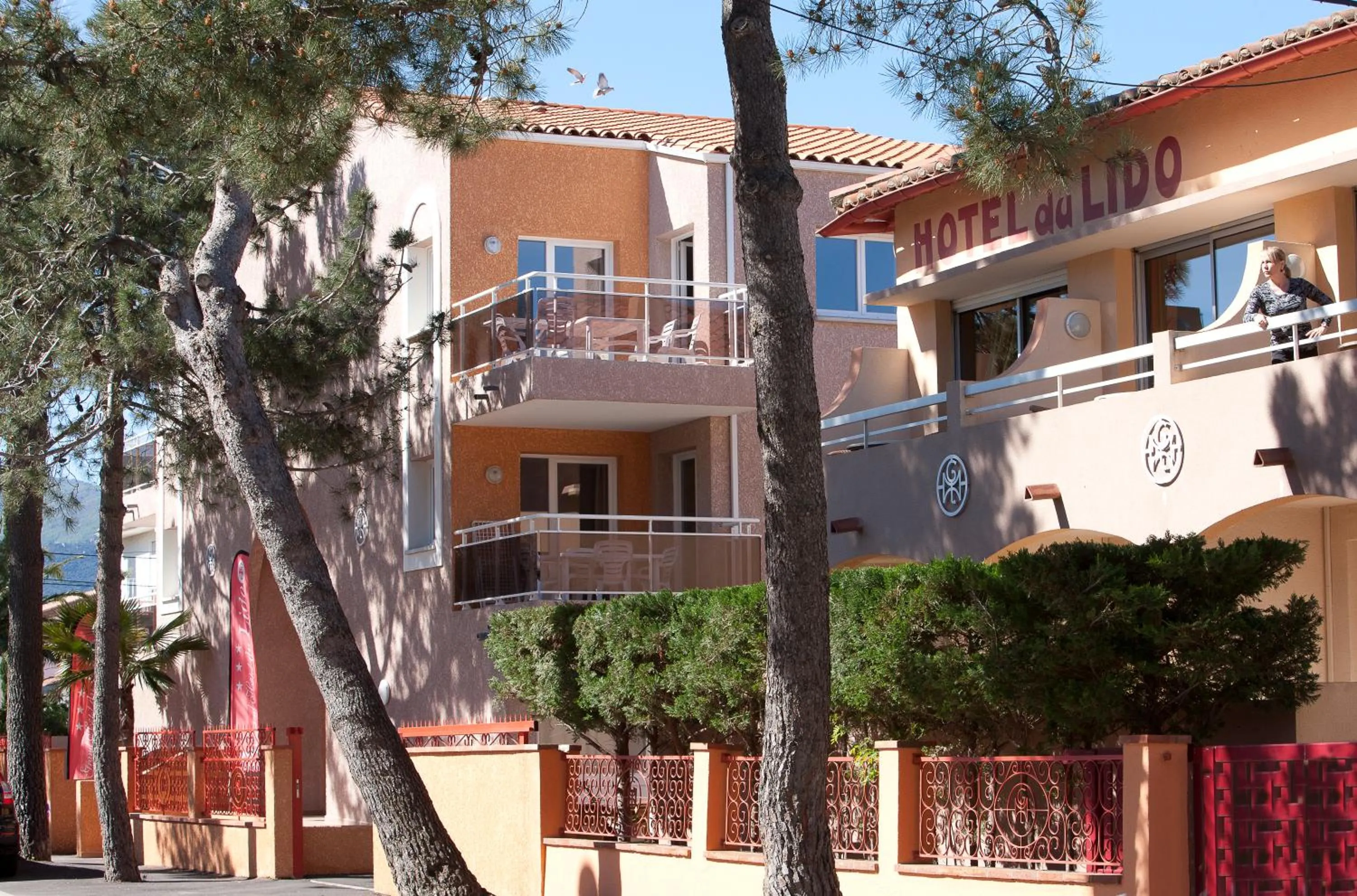 Property building in Résidence du Lido