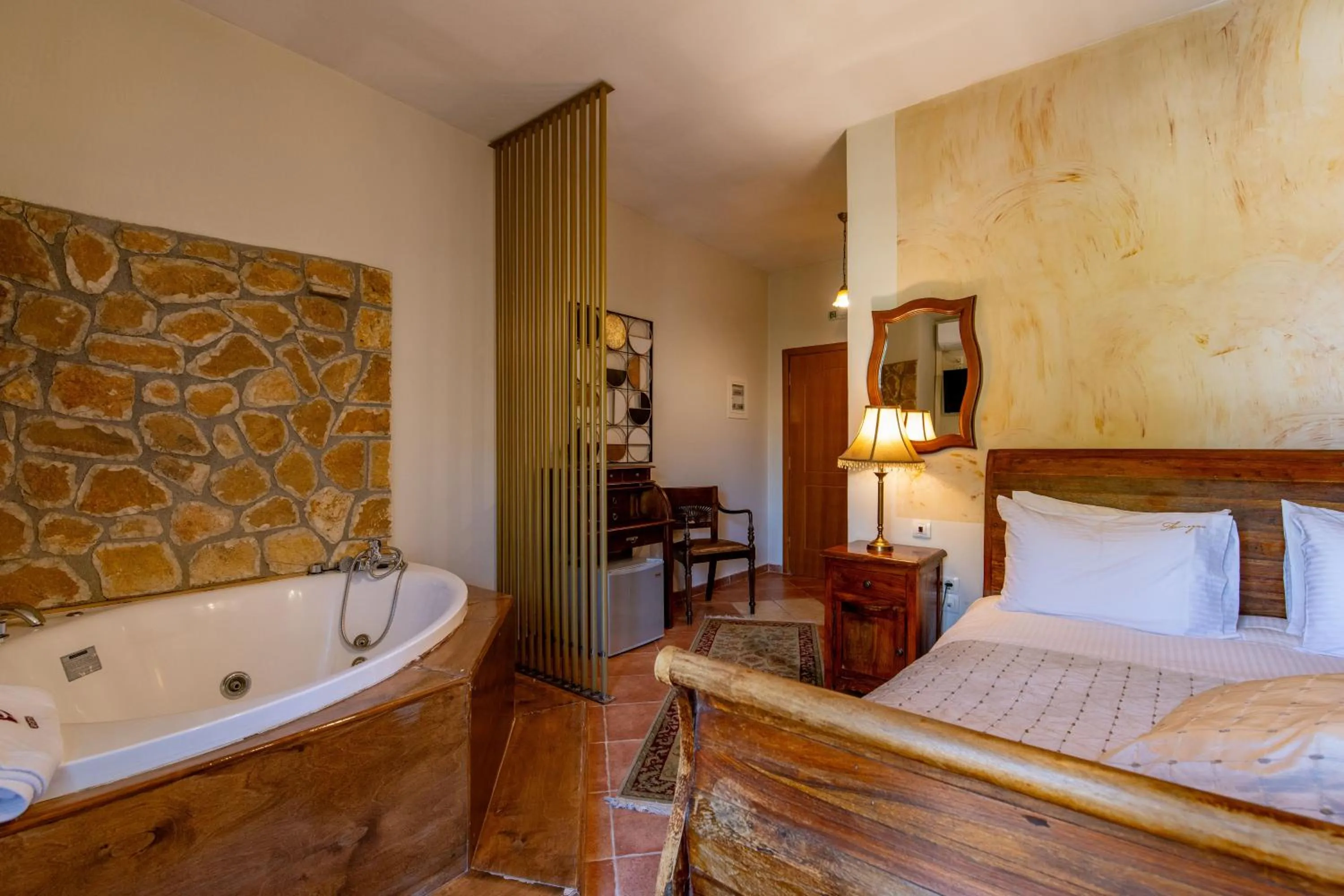 Bedroom, Bed in Archontiko Fiamegou Hotel&Spa