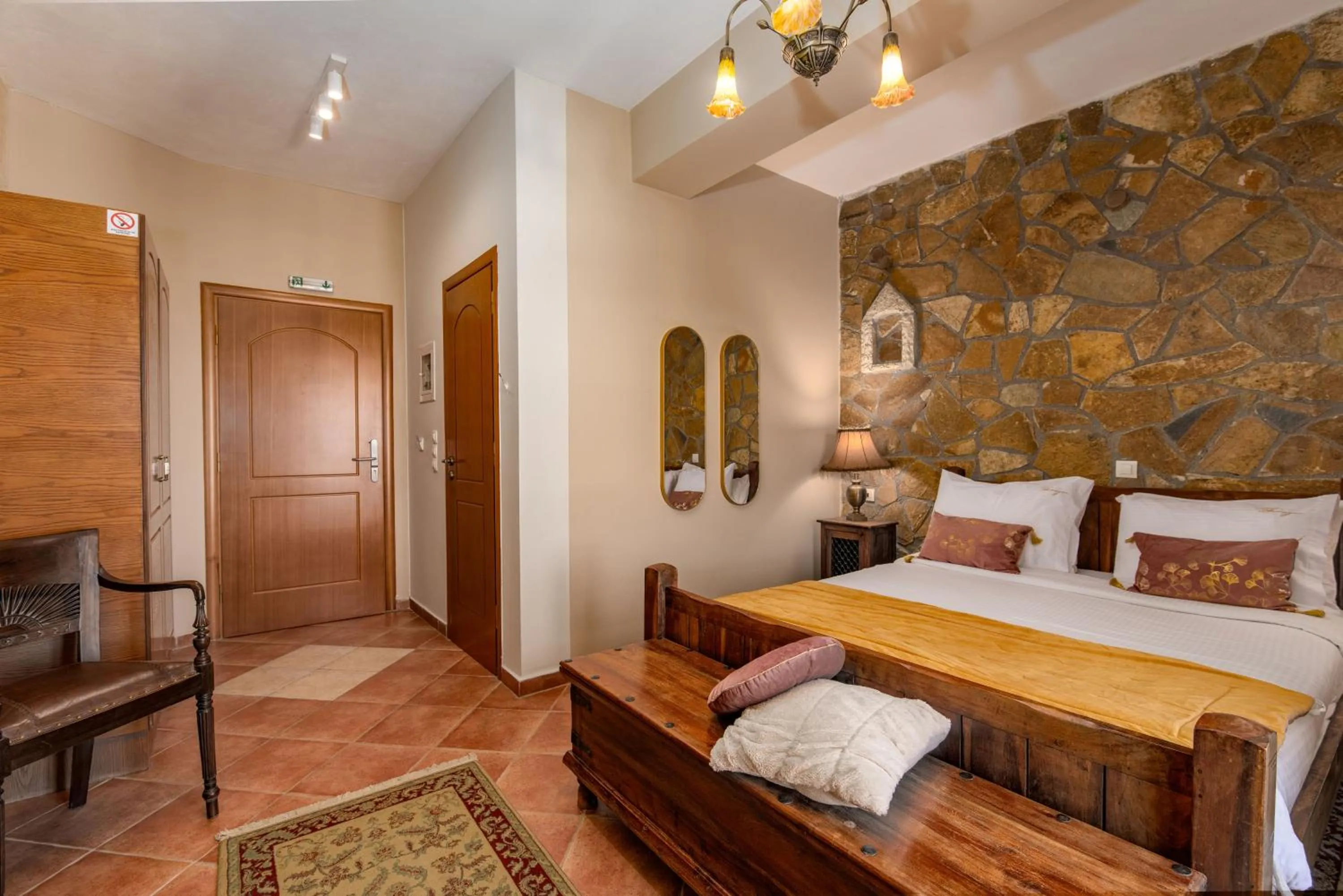 Bed in Archontiko Fiamegou Hotel&Spa