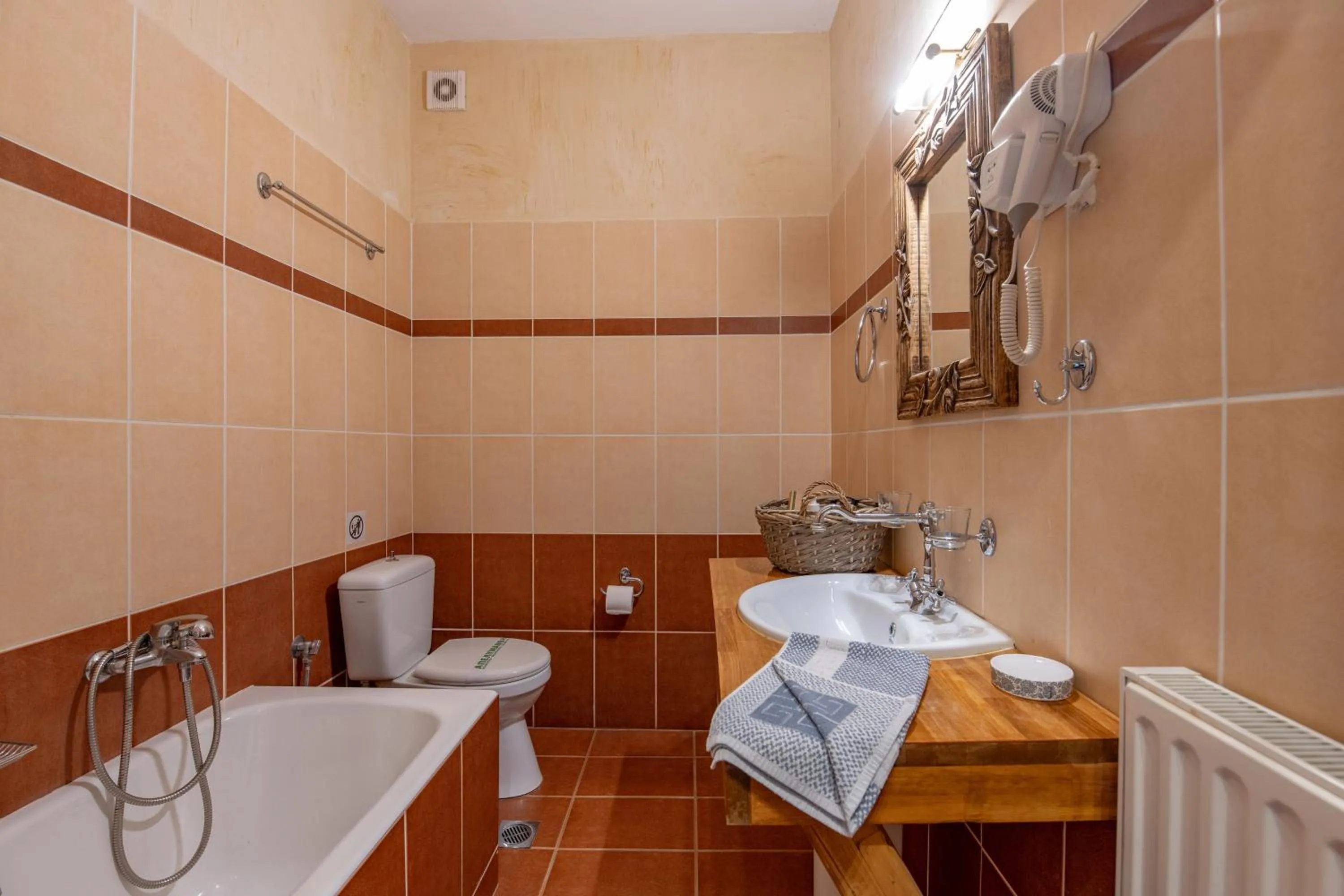 Bathroom in Archontiko Fiamegou Hotel&Spa