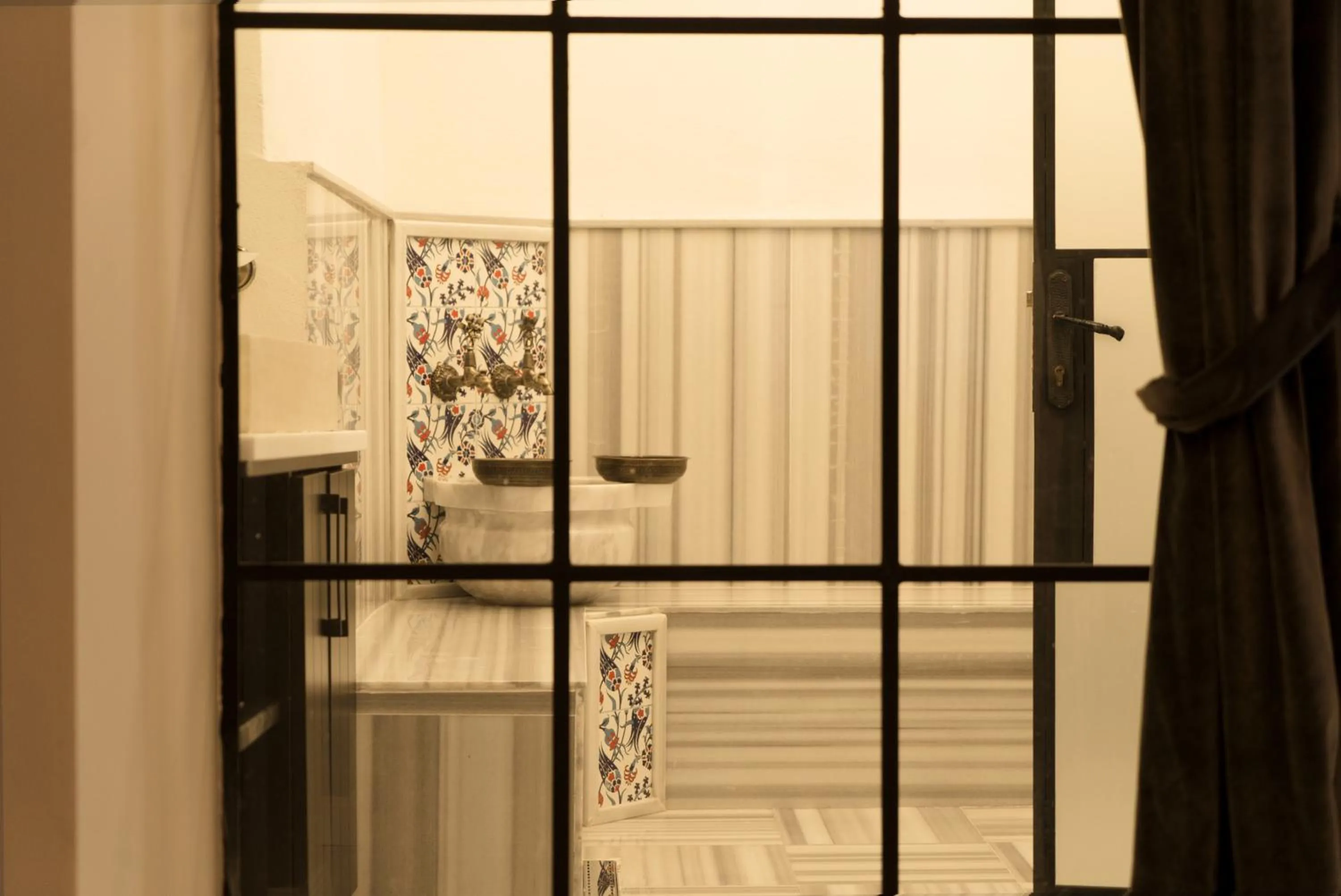 Bathroom in Magnova Studios