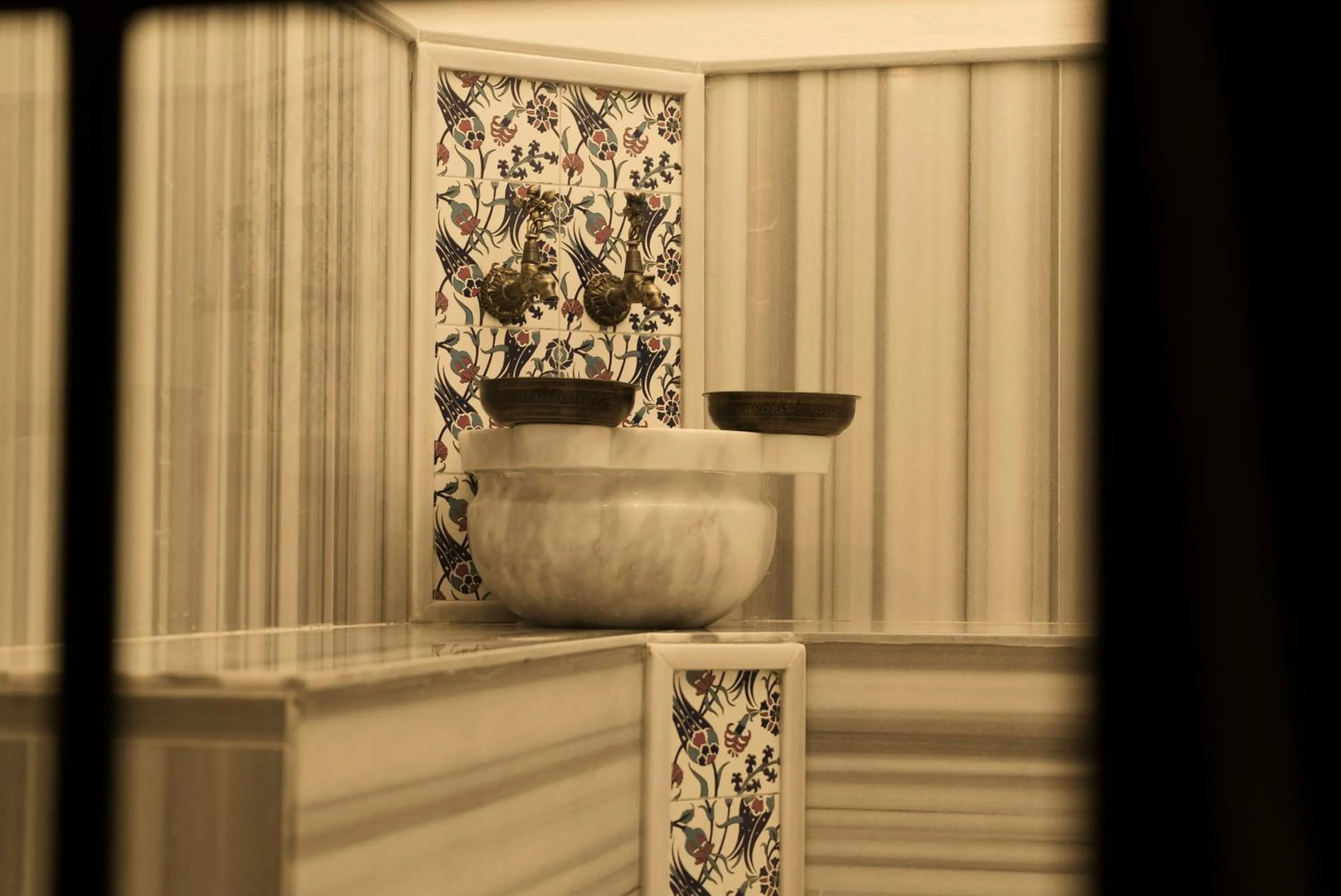 Bathroom in Magnova Studios