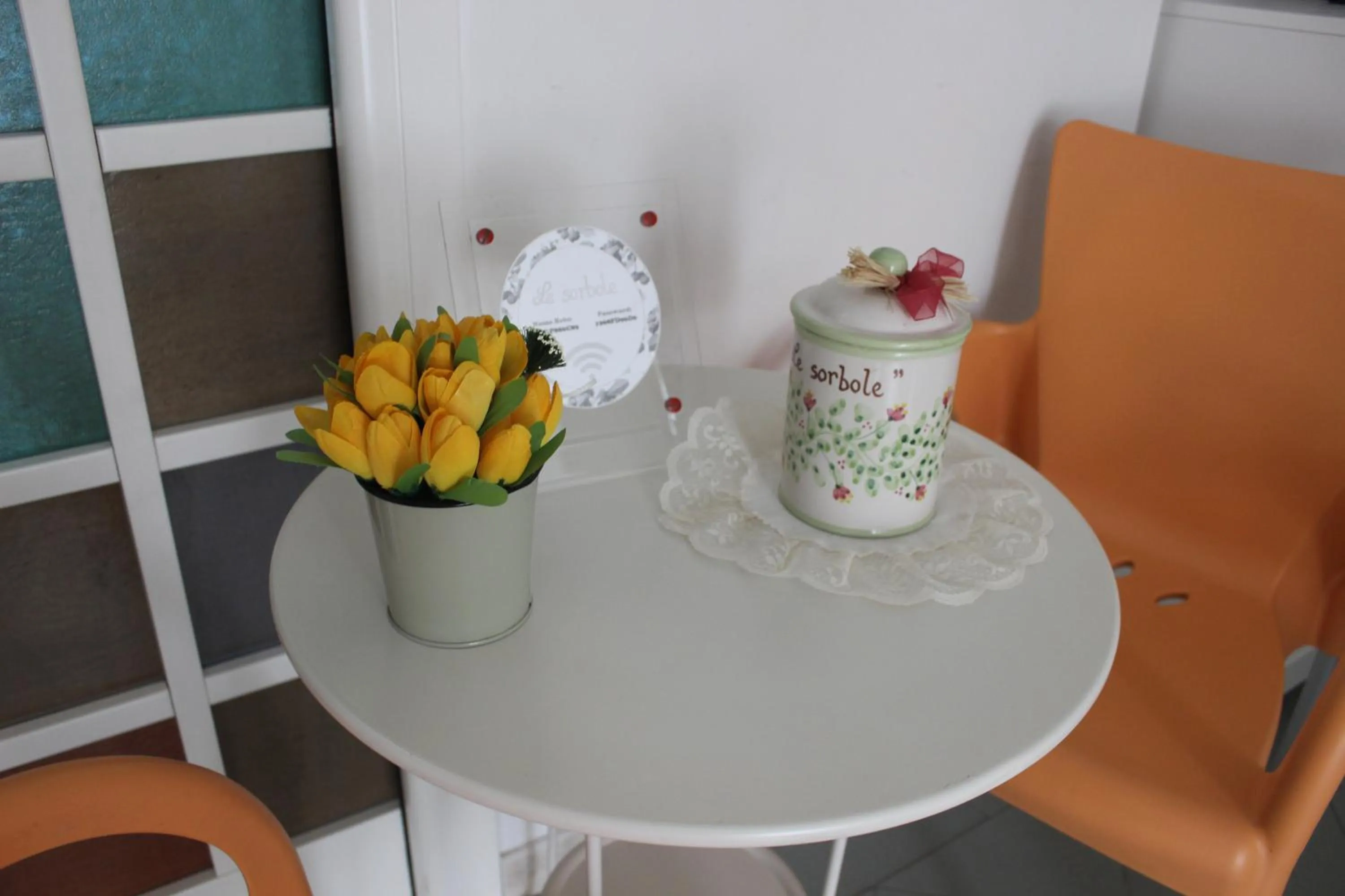 Decorative detail in Le Sorbole