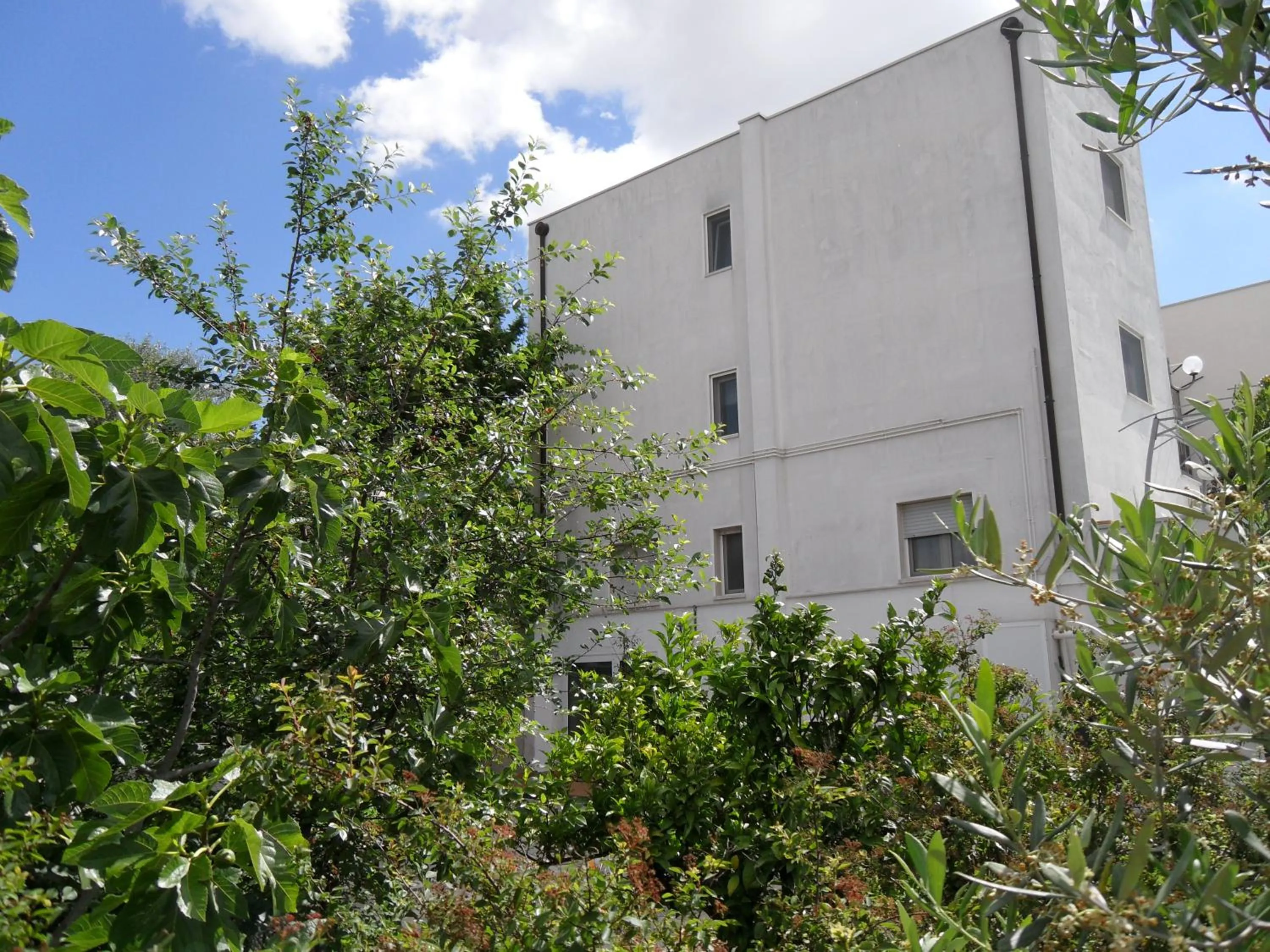 Property building in Le Sorbole