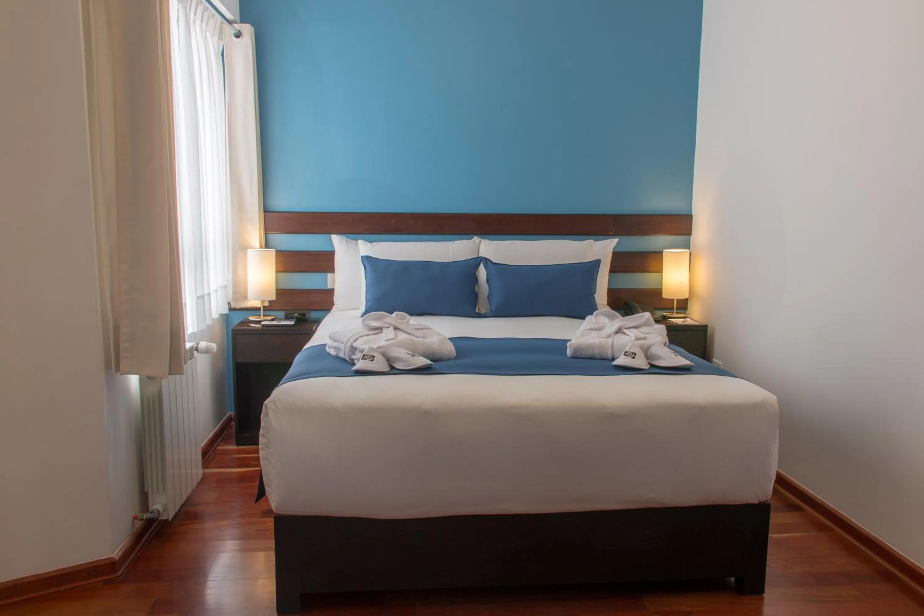 Bedroom, Bed in Wayqey Hotel