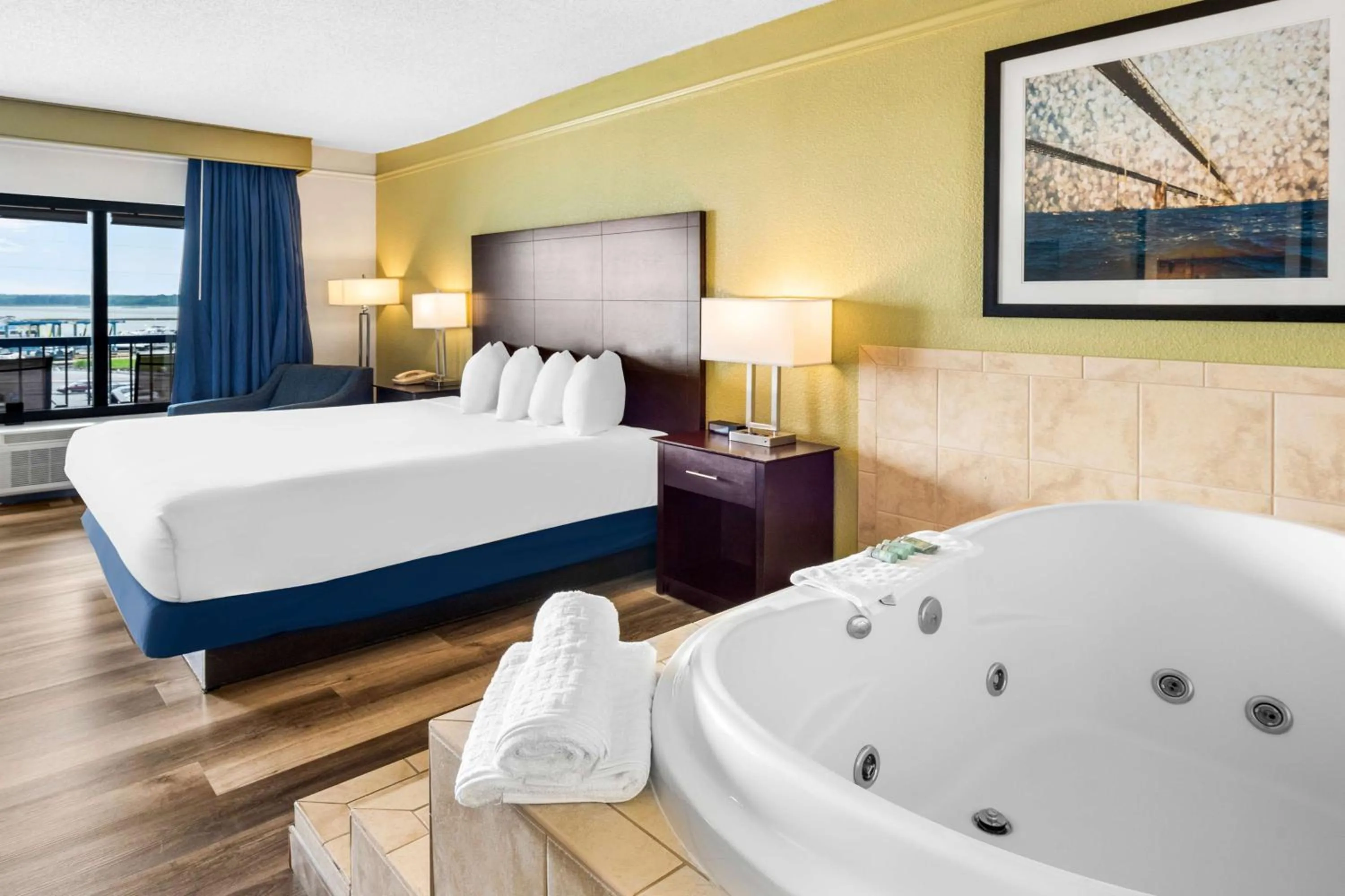 Bedroom, Bed in Best Western Kent Narrows Inn