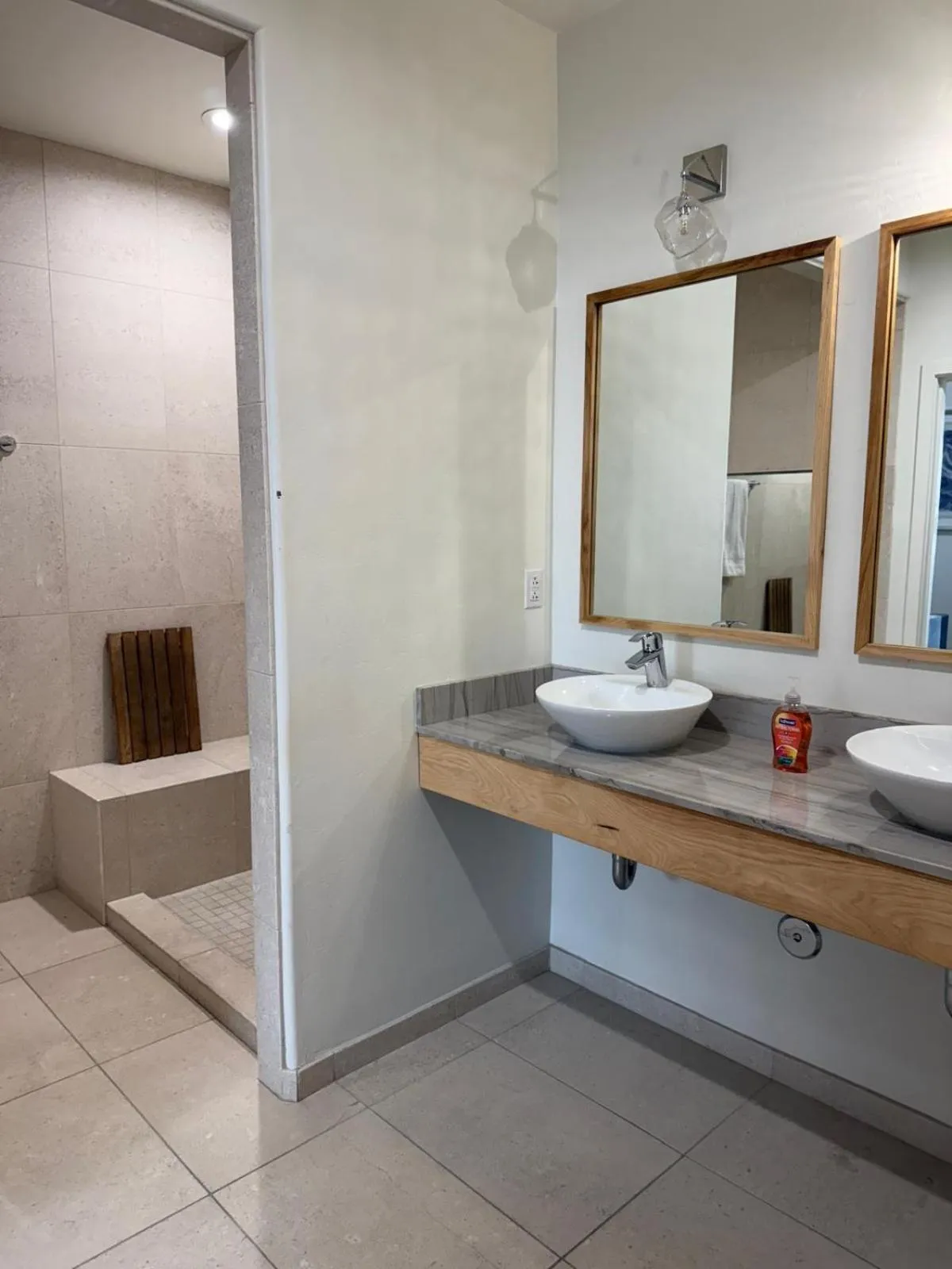 Bathroom in Unicorn Zebra