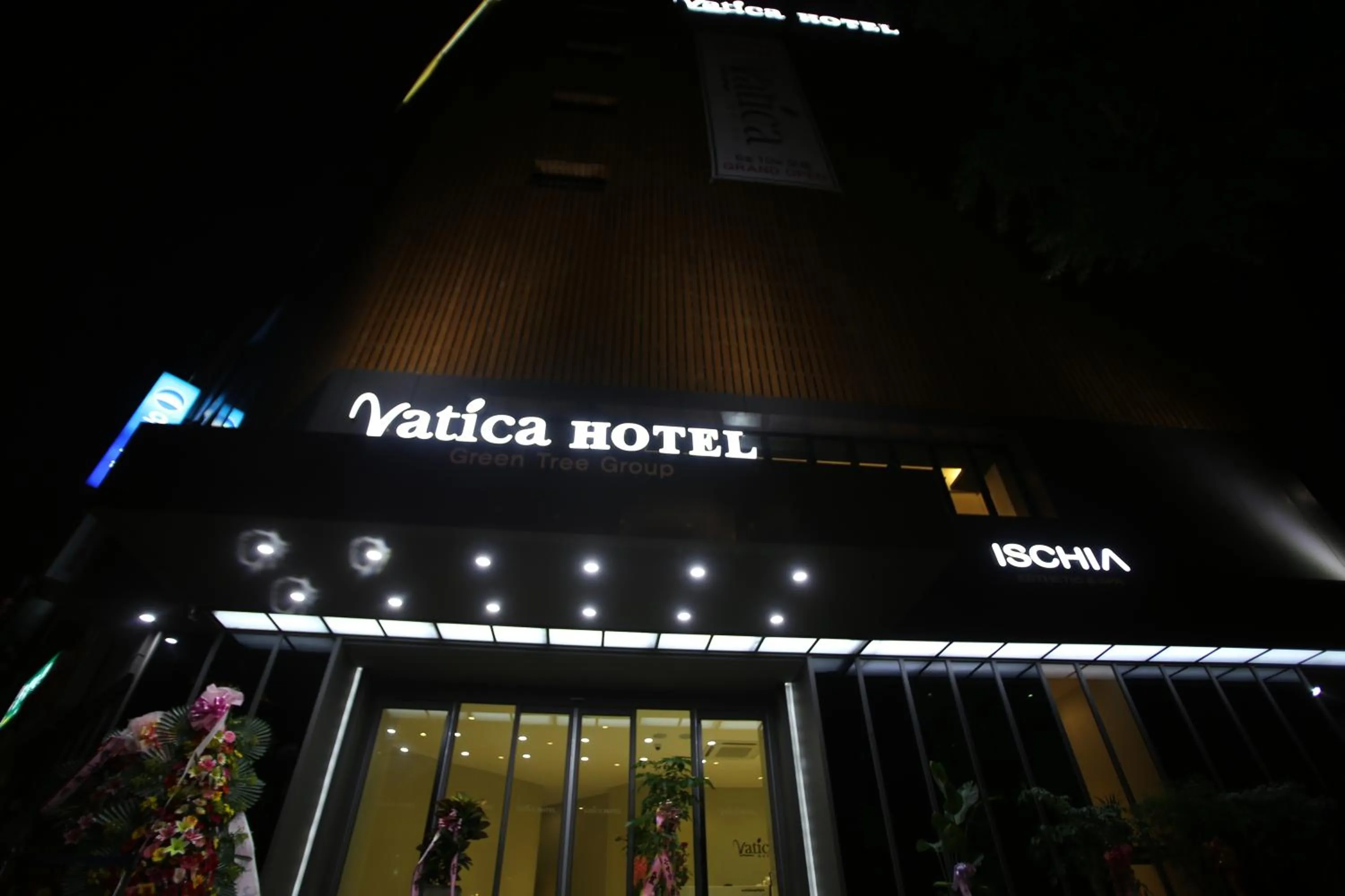 Facade/entrance in Vatica Hotel Dongdaemun