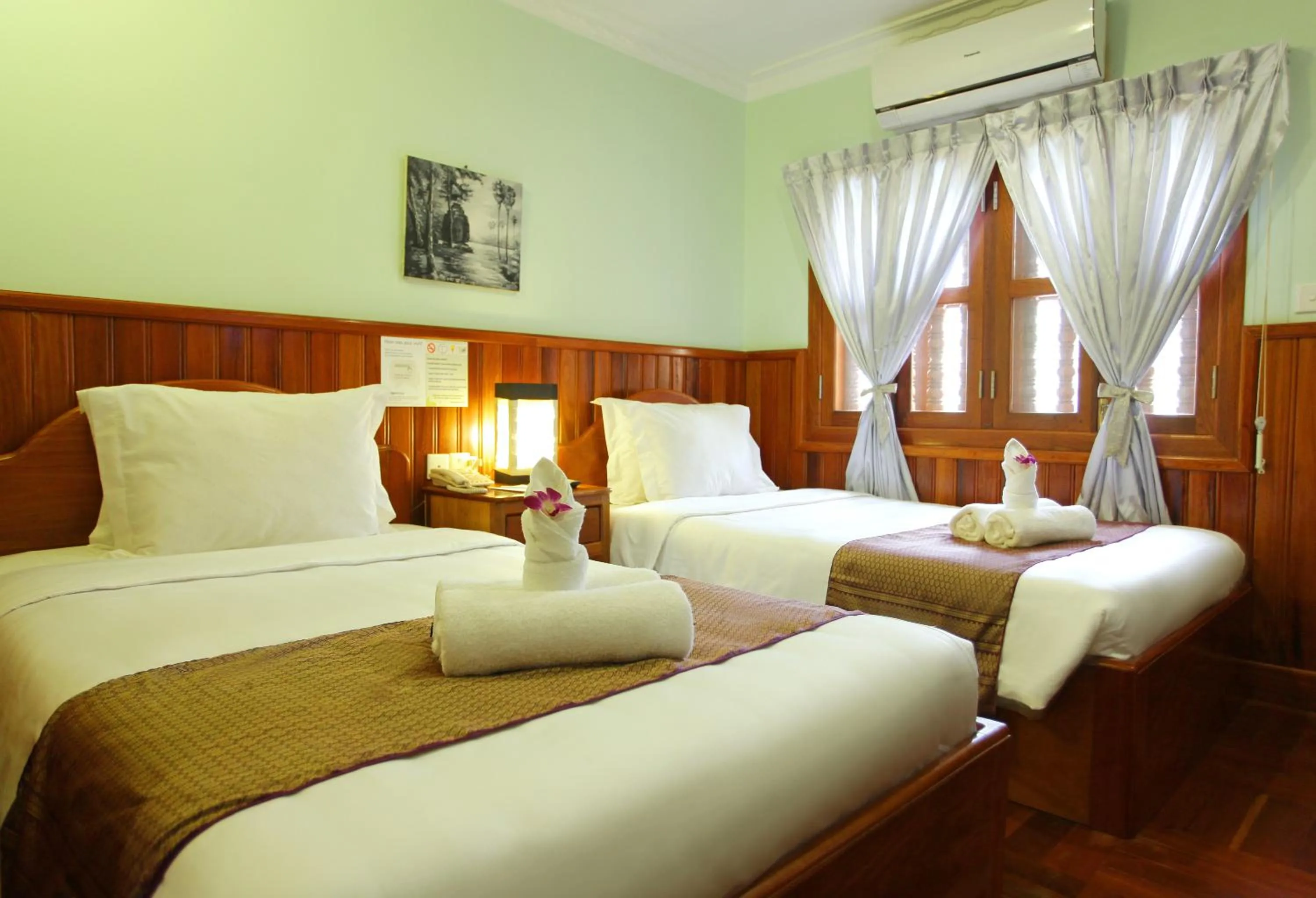 Bedroom, Bed in Siem Reap Center Hotel