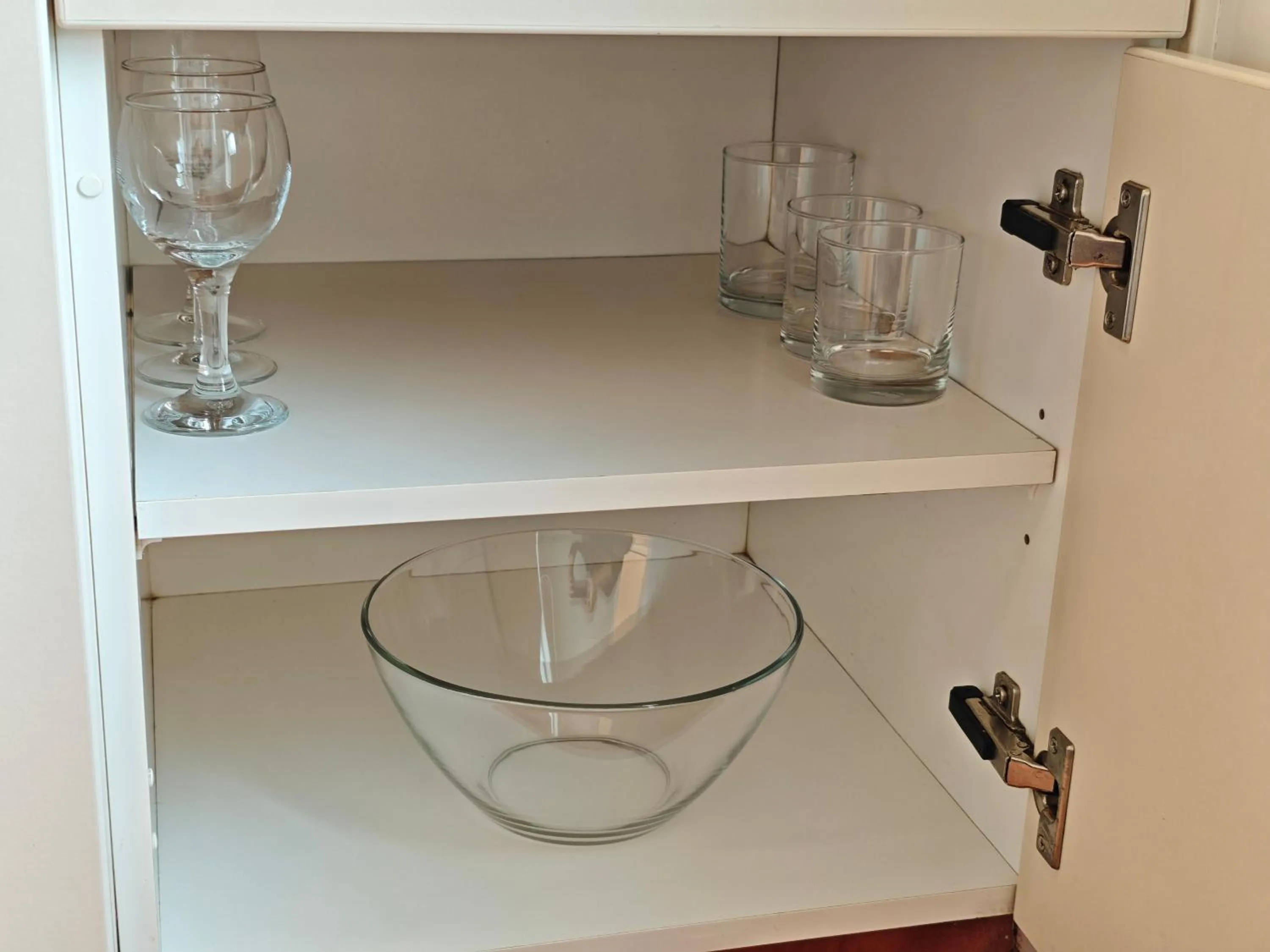 Kitchen or kitchenette in Great Lake Motel Taupo