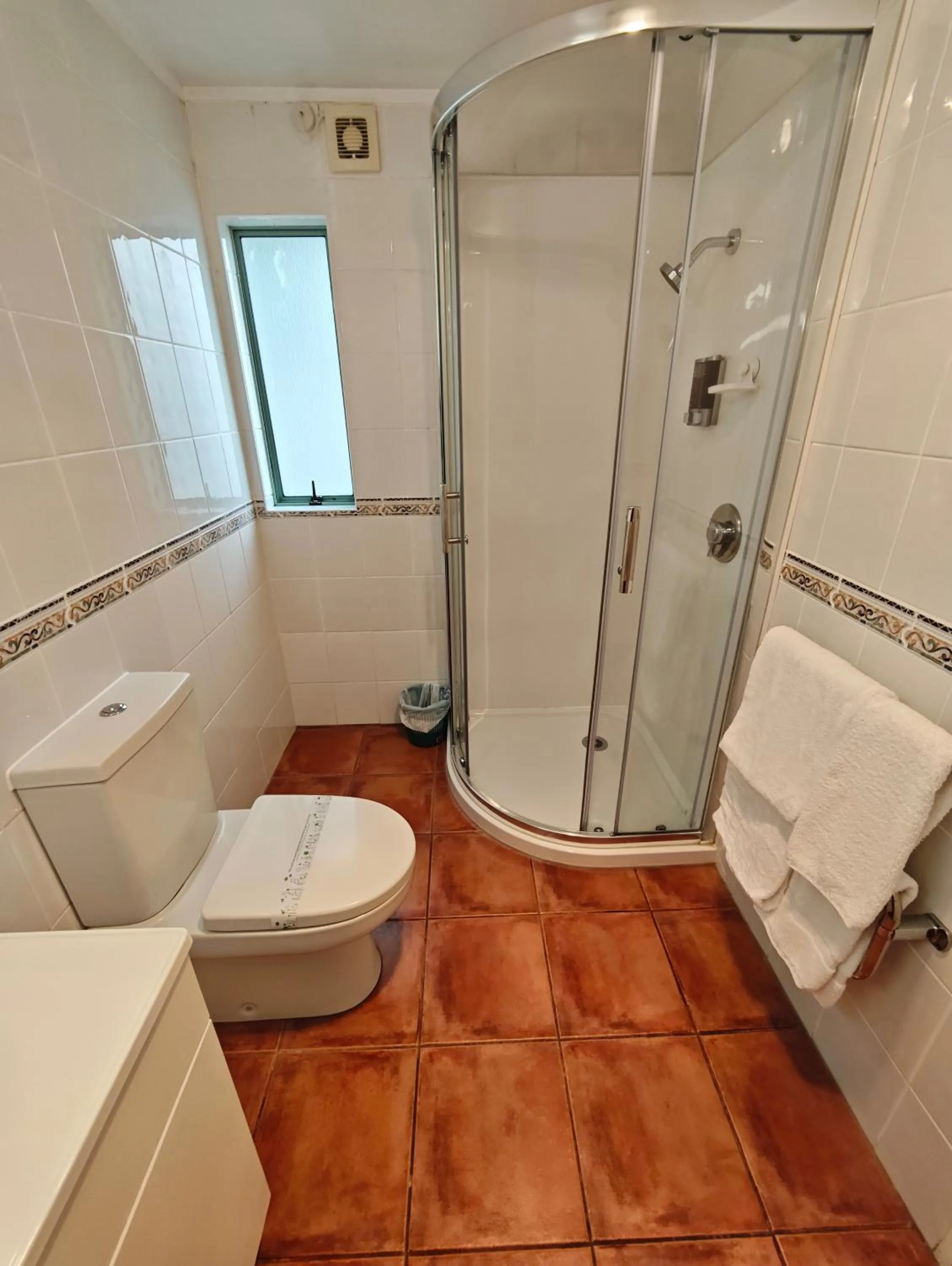 Bathroom in Great Lake Motel Taupo