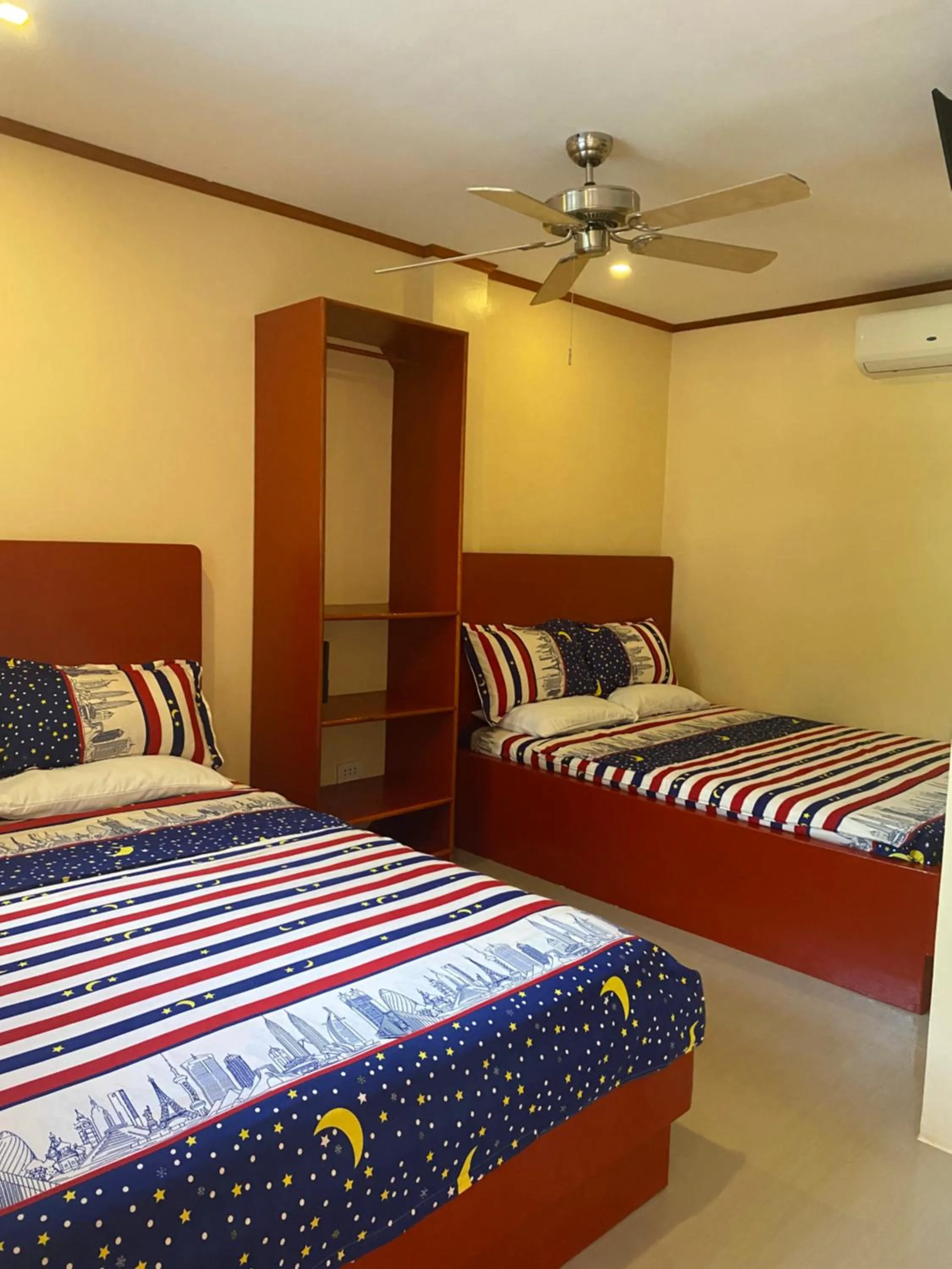 Bed in Siargao Sunset Bay Beach Villas