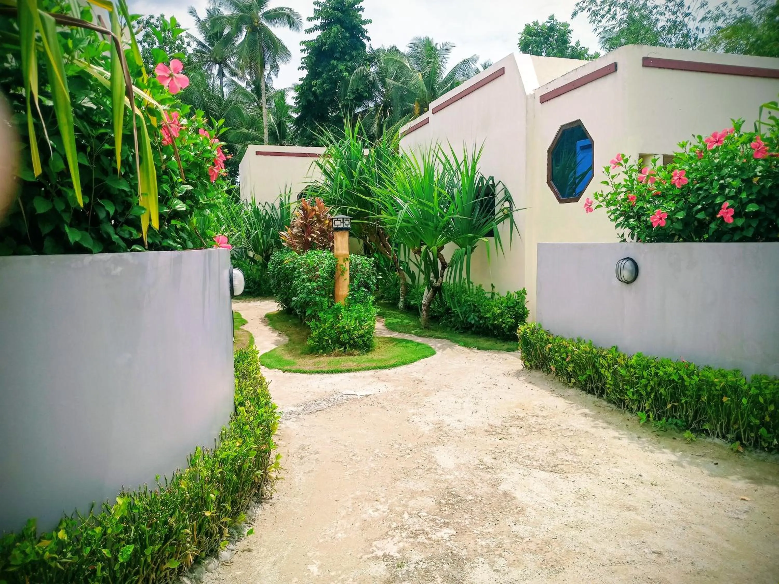 Garden view in Siargao Sunset Bay Beach Villas