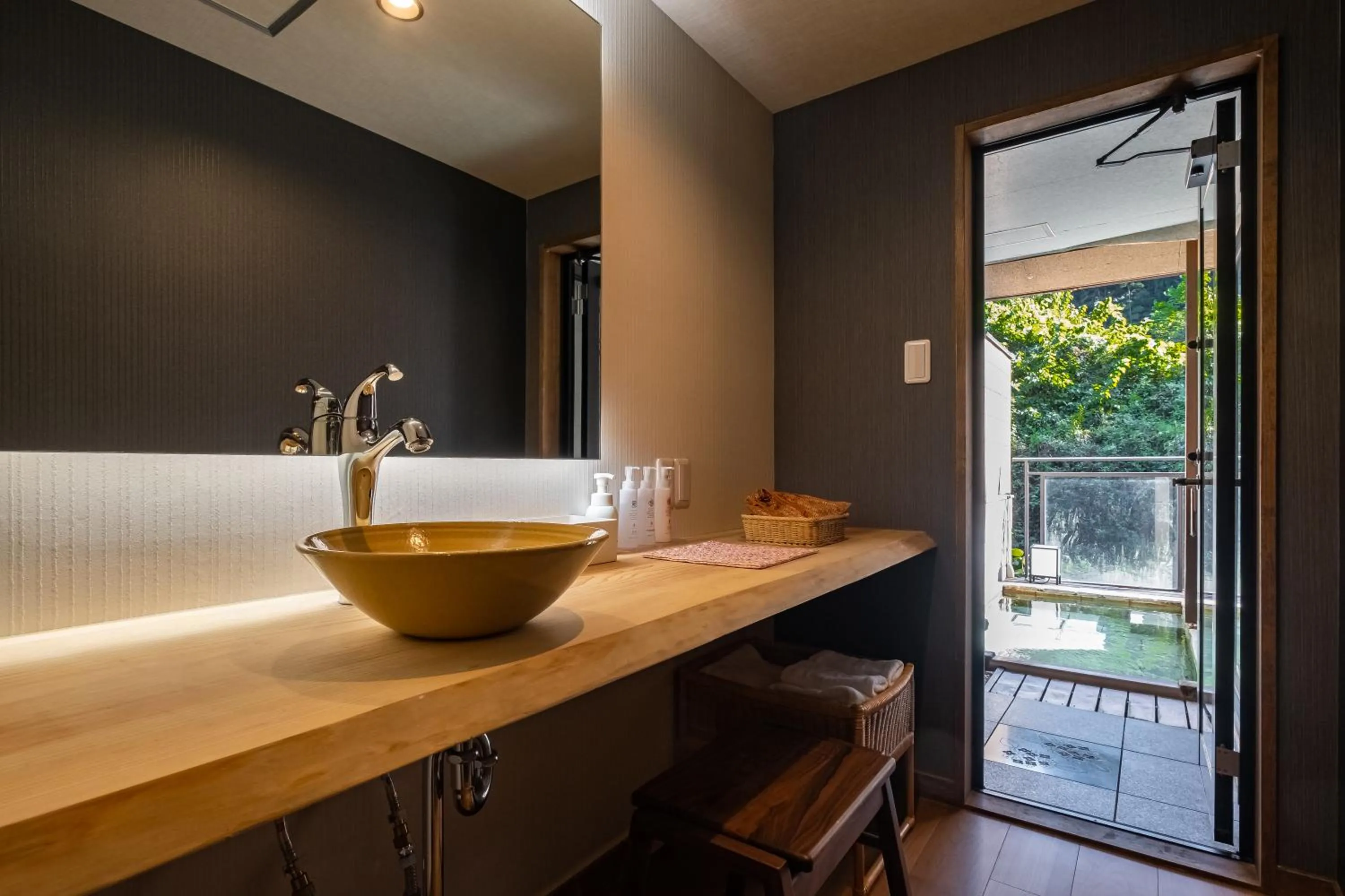 Photo of the whole room in Hakuunsou