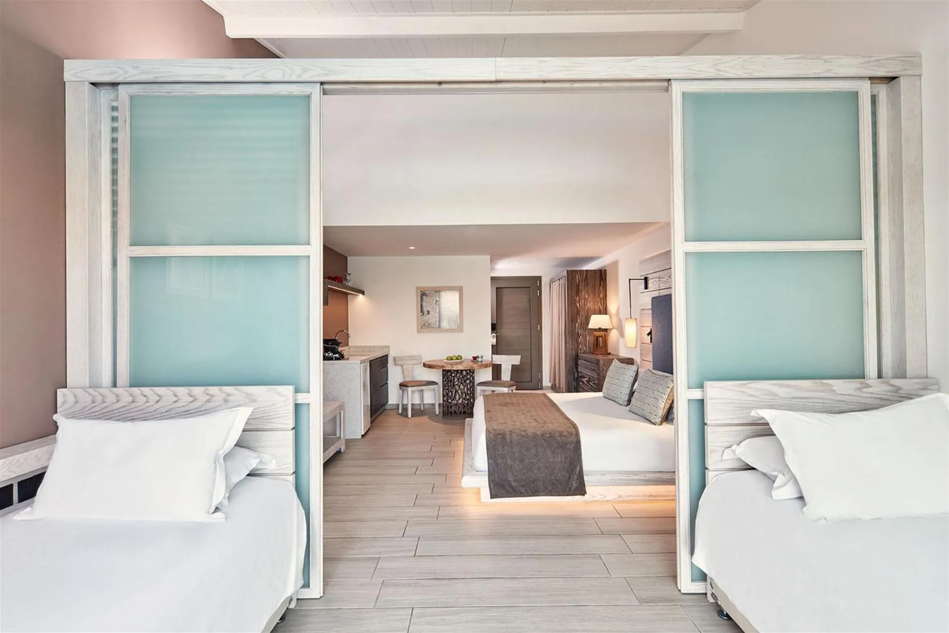 Bedroom, Bed in Mare Ayia Napa