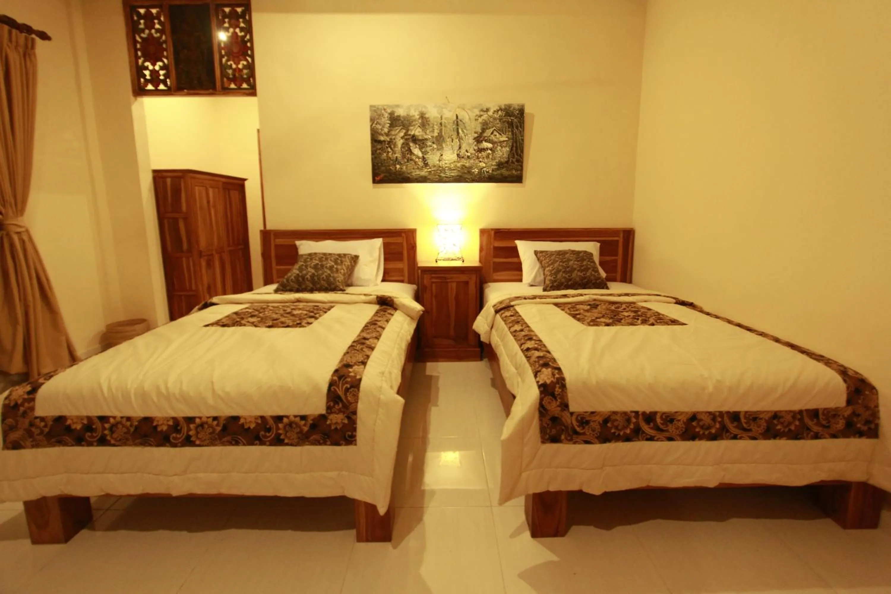 Bedroom, Bed in Loris Homestay