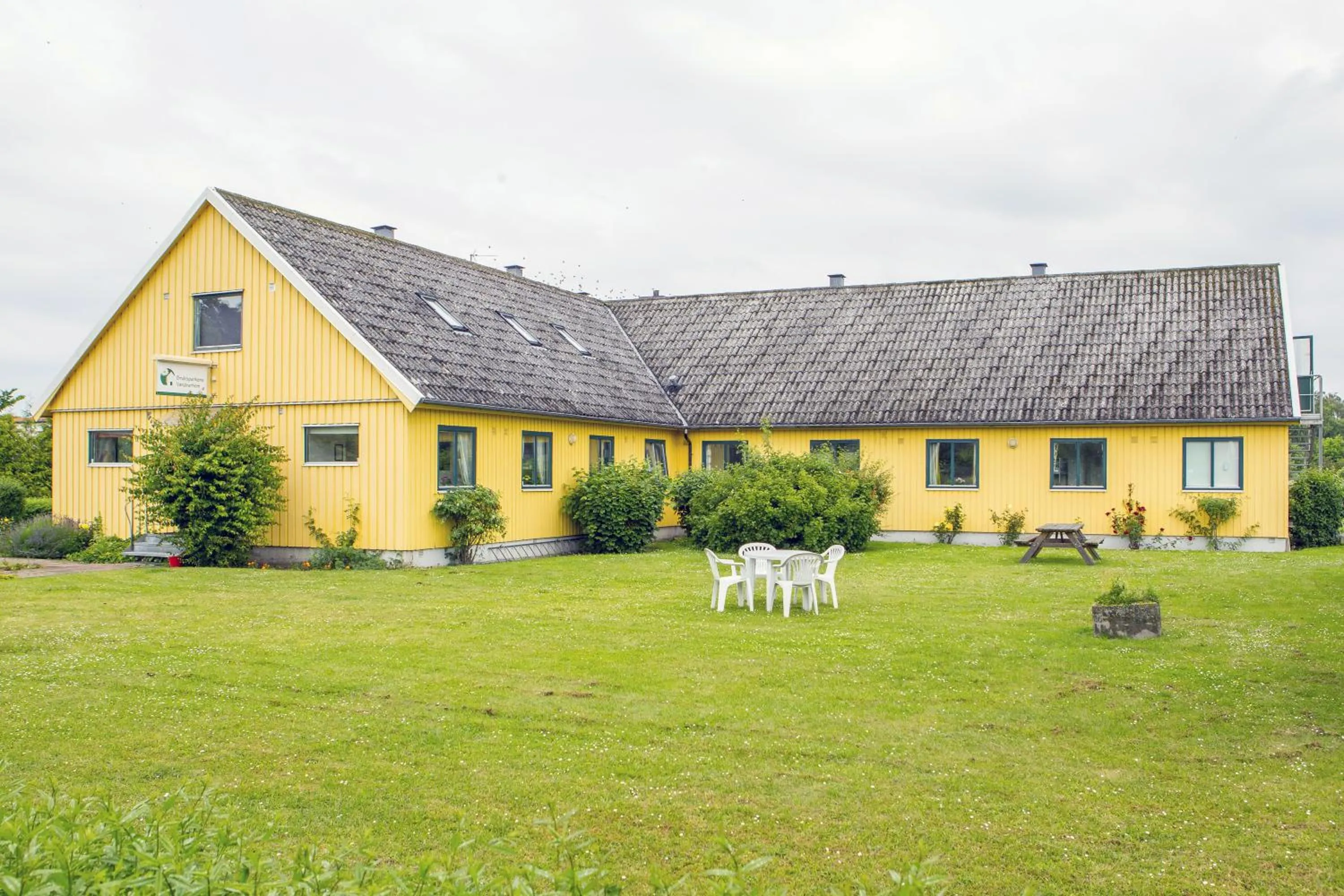 Summer in Bruksparkens Hostel