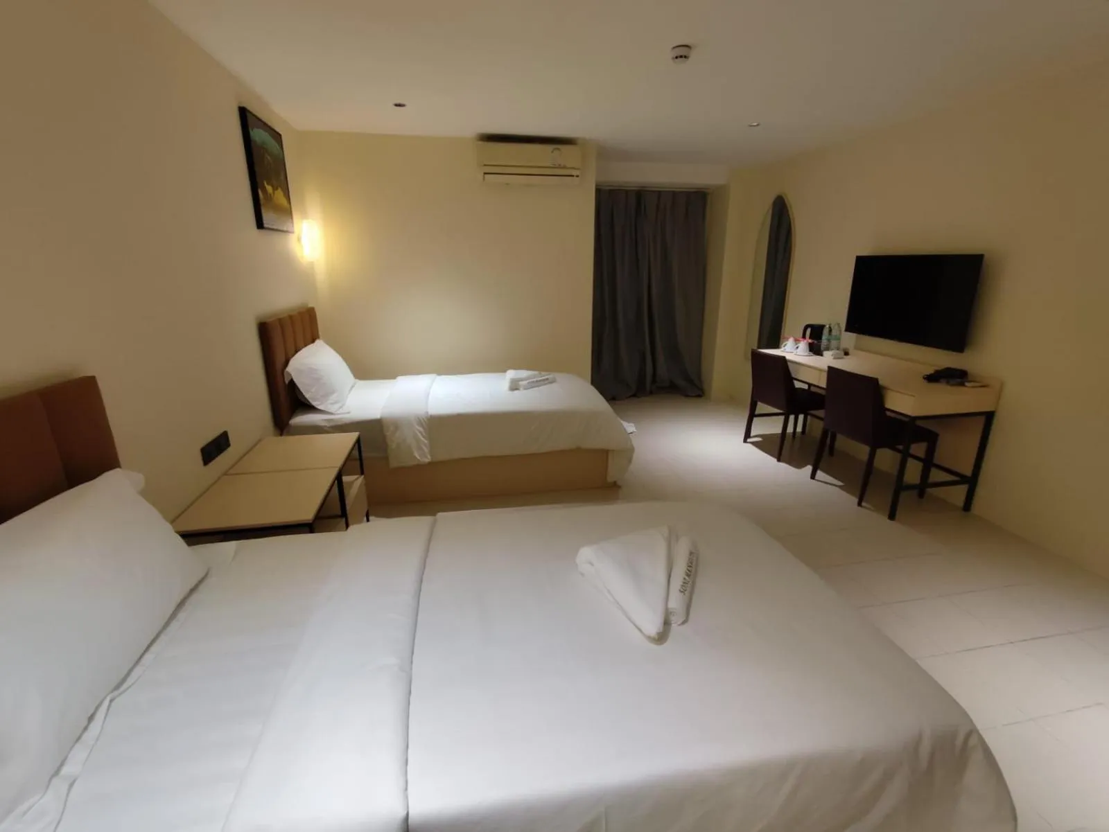 TV and multimedia, Bed in Hotel Soni Mansion Pratunam