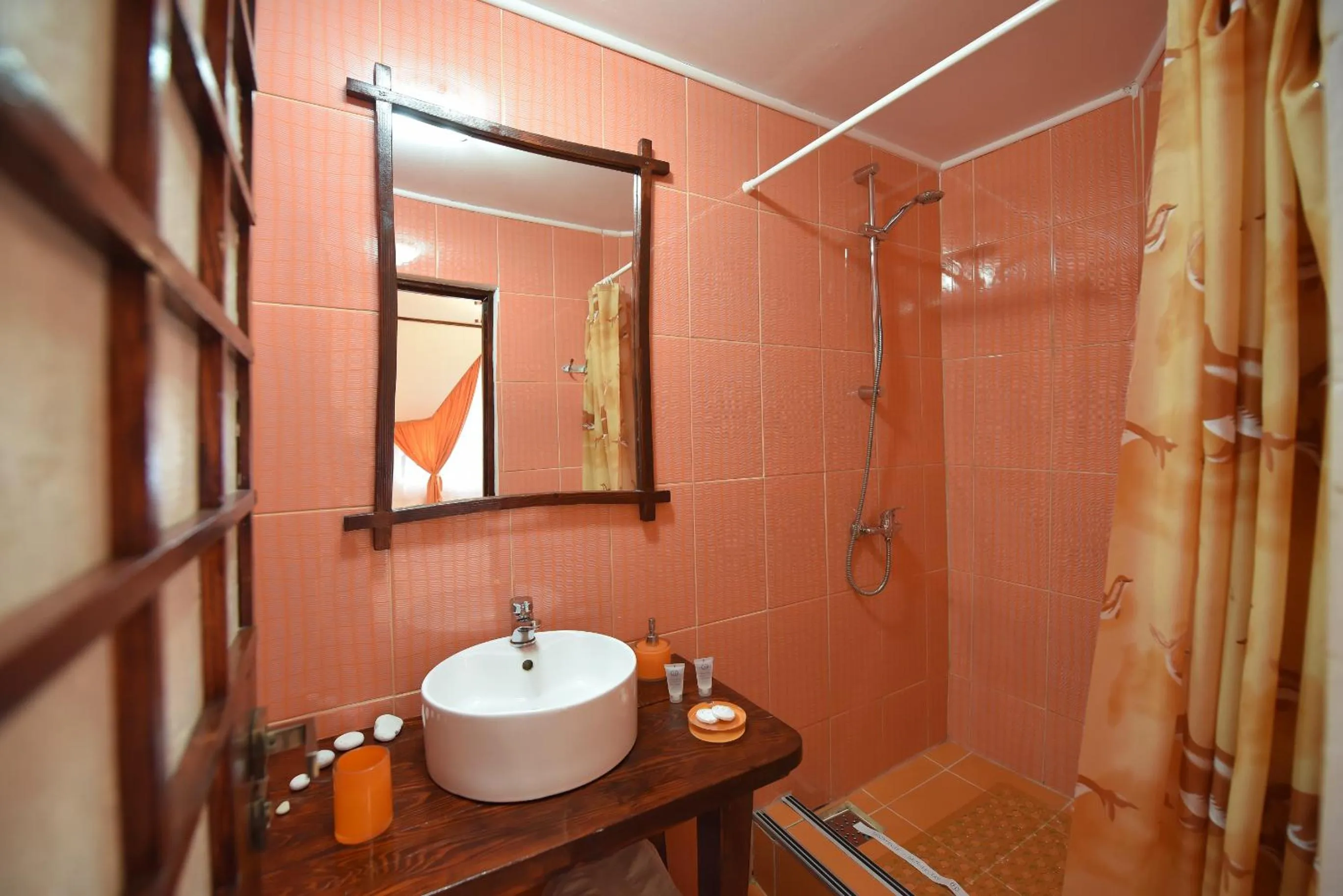 Shower in Casa Lily - Japanese Retreat