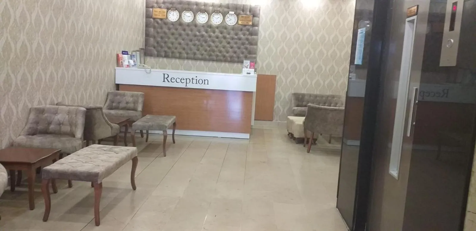 Lobby or reception in Dempa Hotel