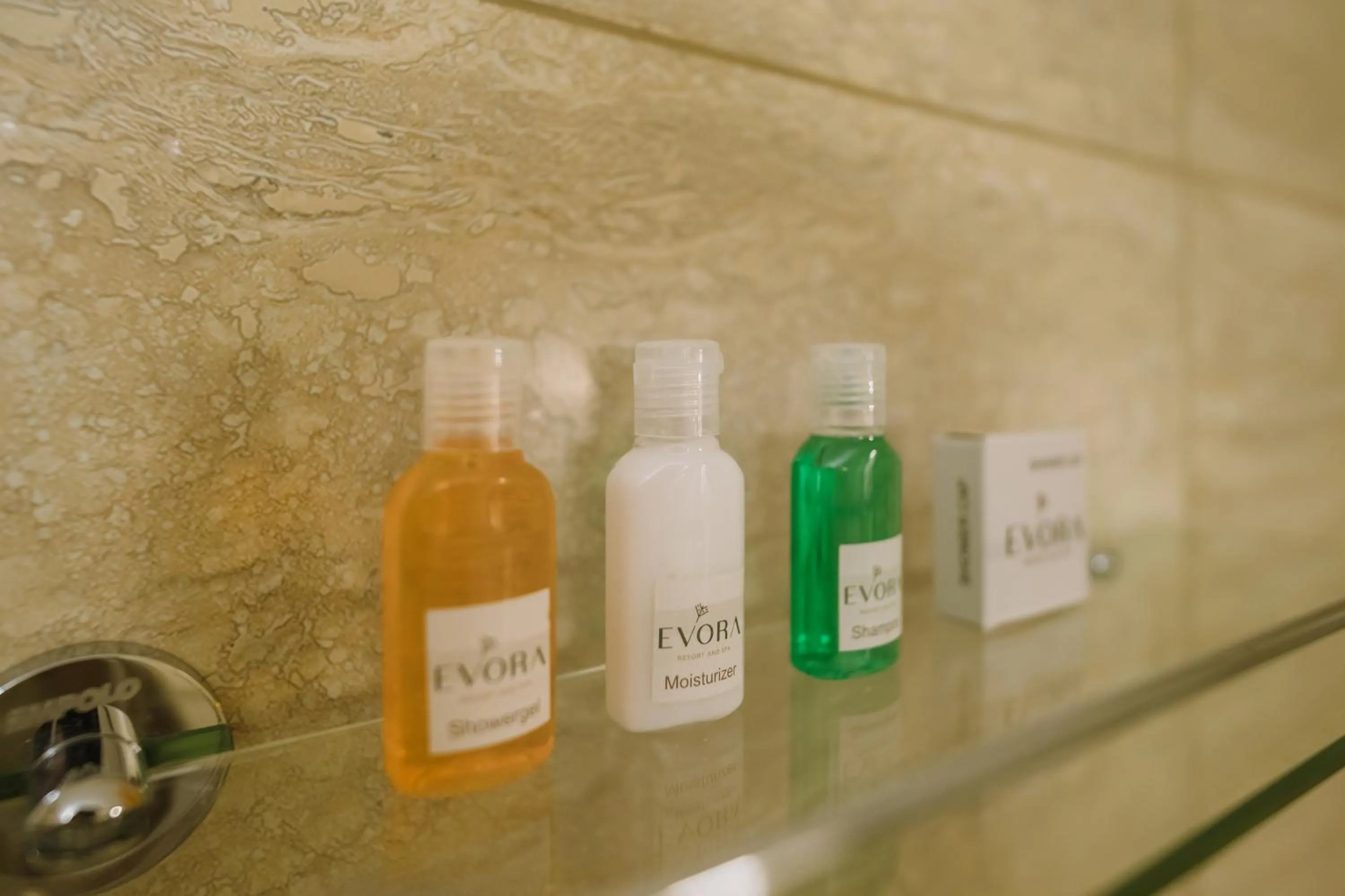 Bathroom in EVORA Resort and SPA