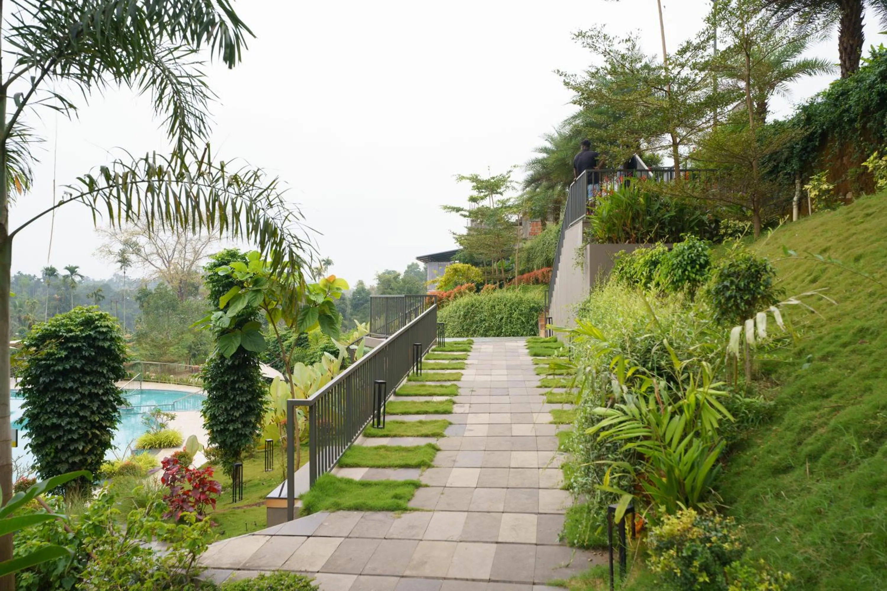 Garden in EVORA Resort and SPA