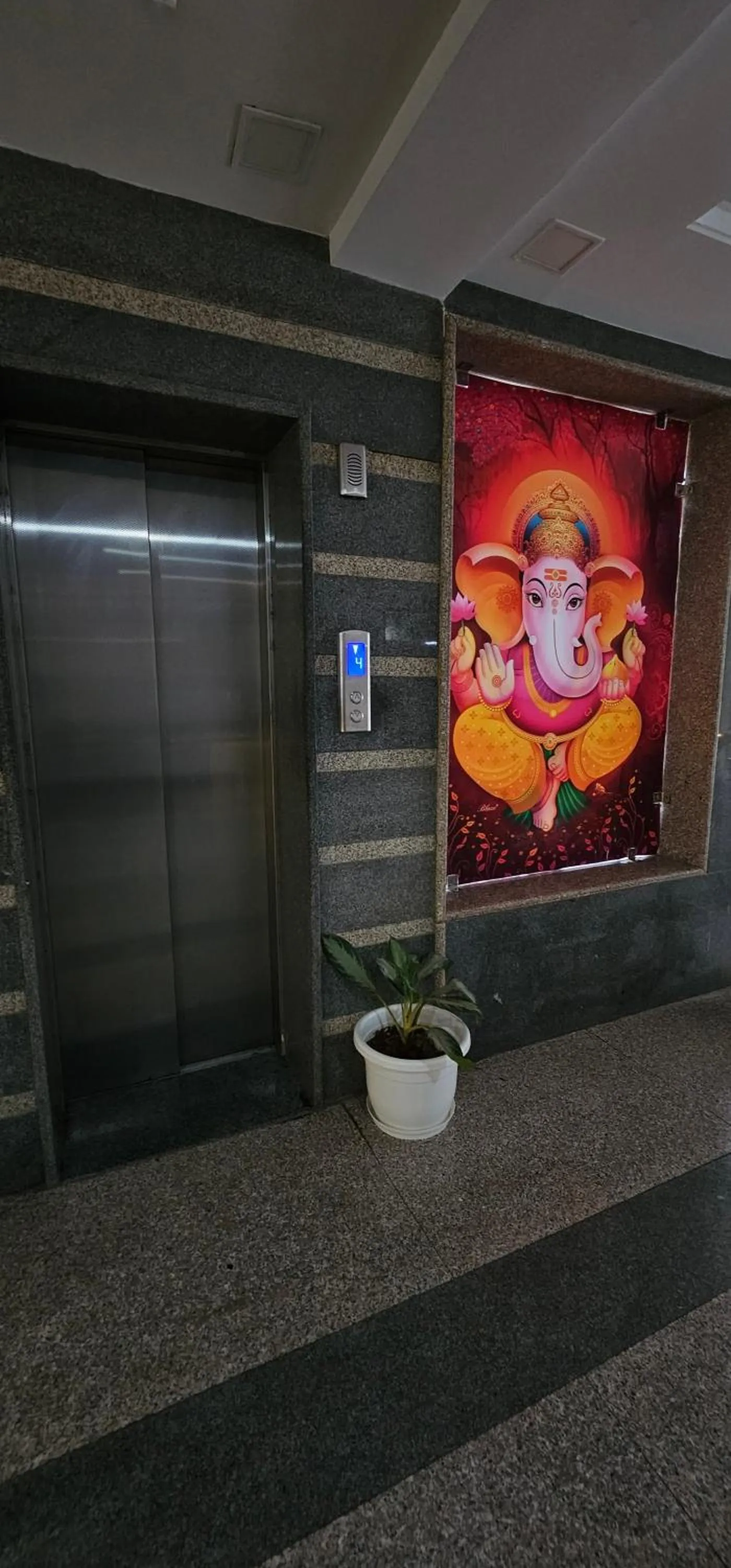 Area and facilities in Raj Residency Gurgaon