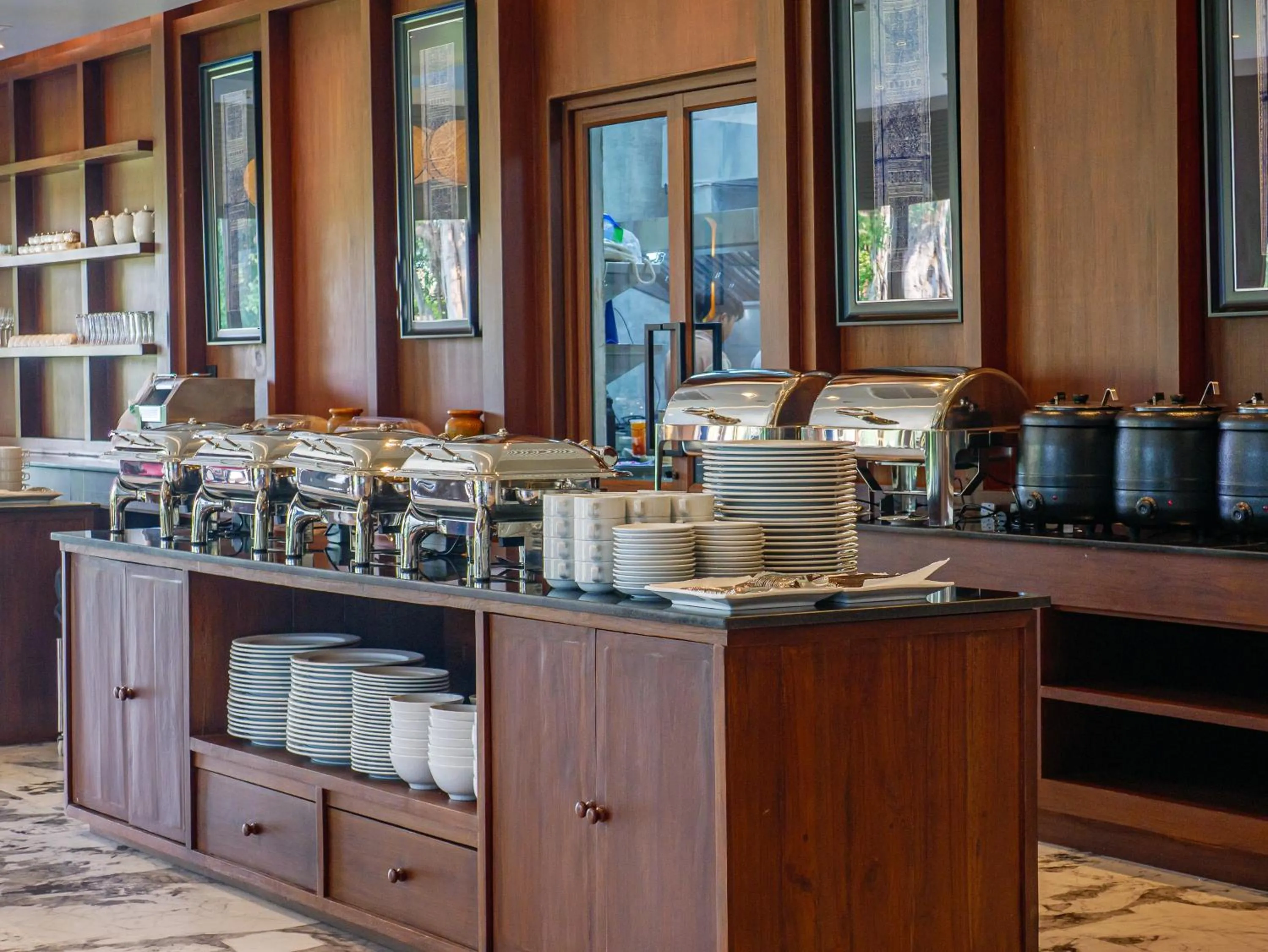 Restaurant/places to eat in S48 River Ping