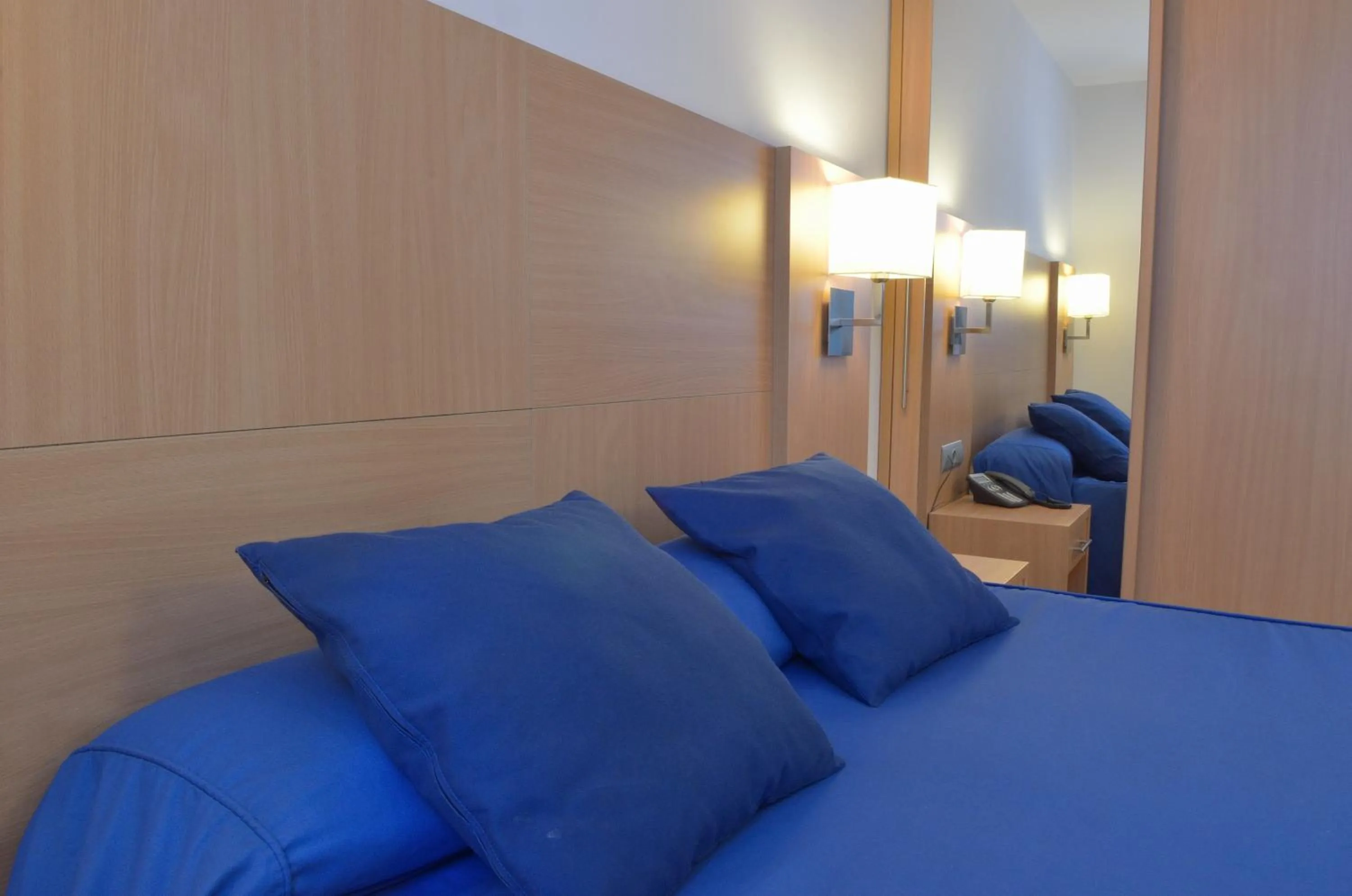 Bed in Hotel del Port