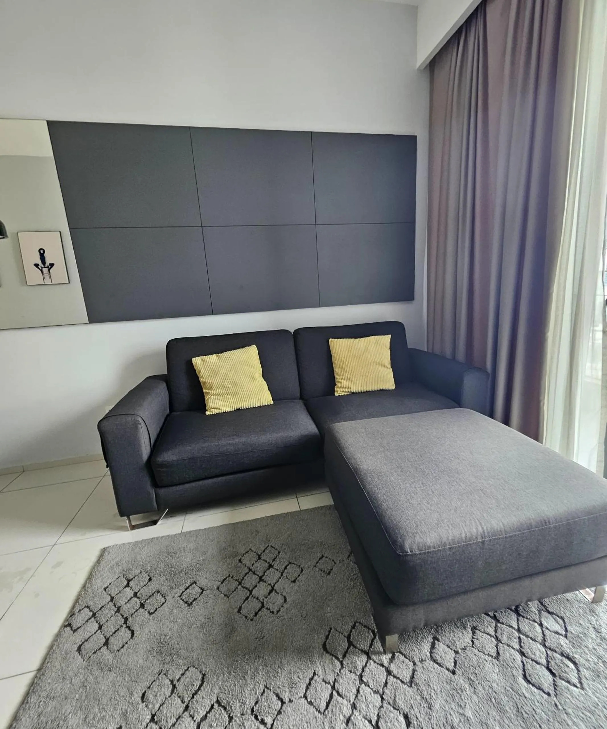 Living room, Bed in The Signature Suites at Robertson Bukit Bintang