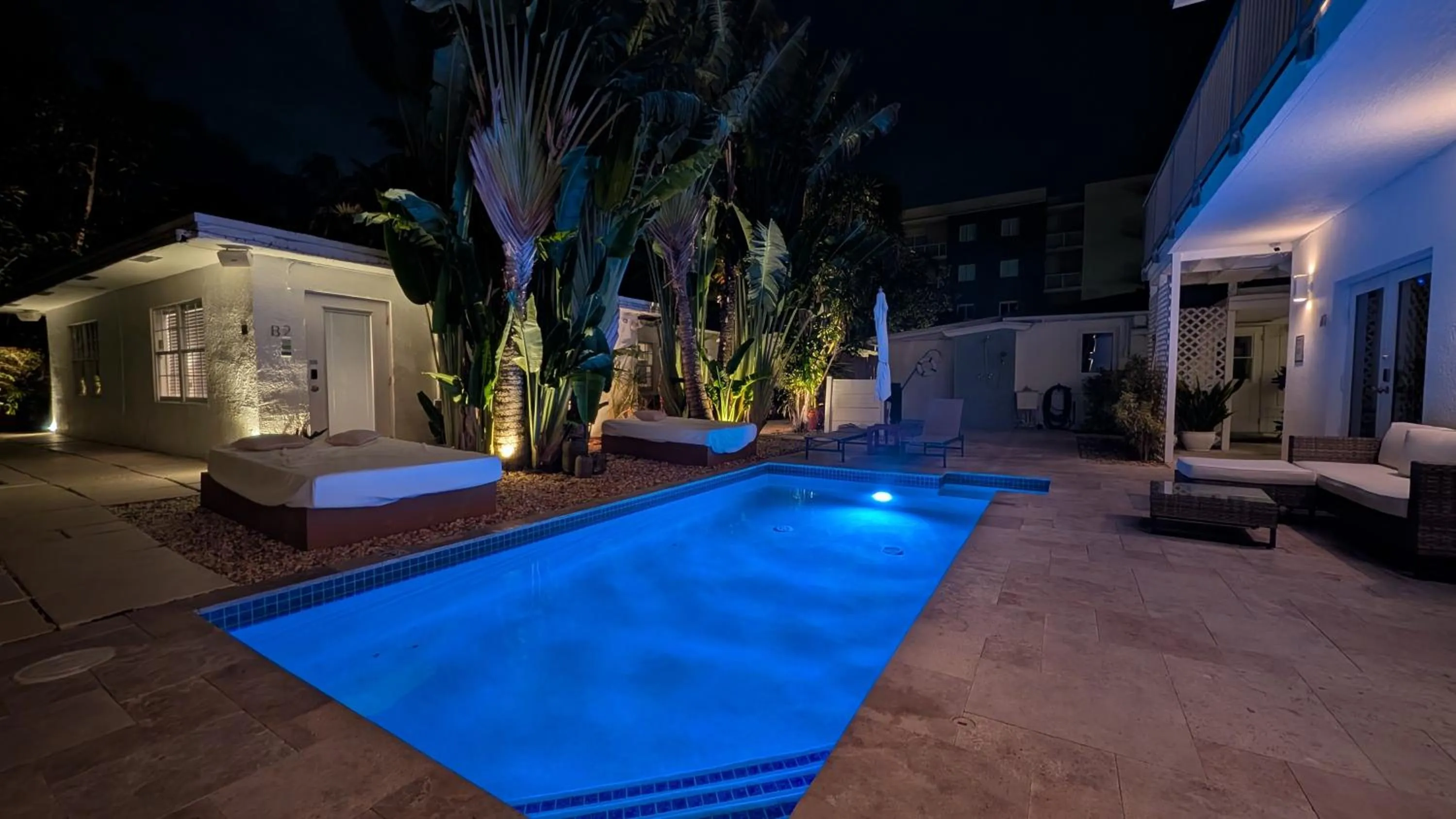 Property building in Inn On The Drive