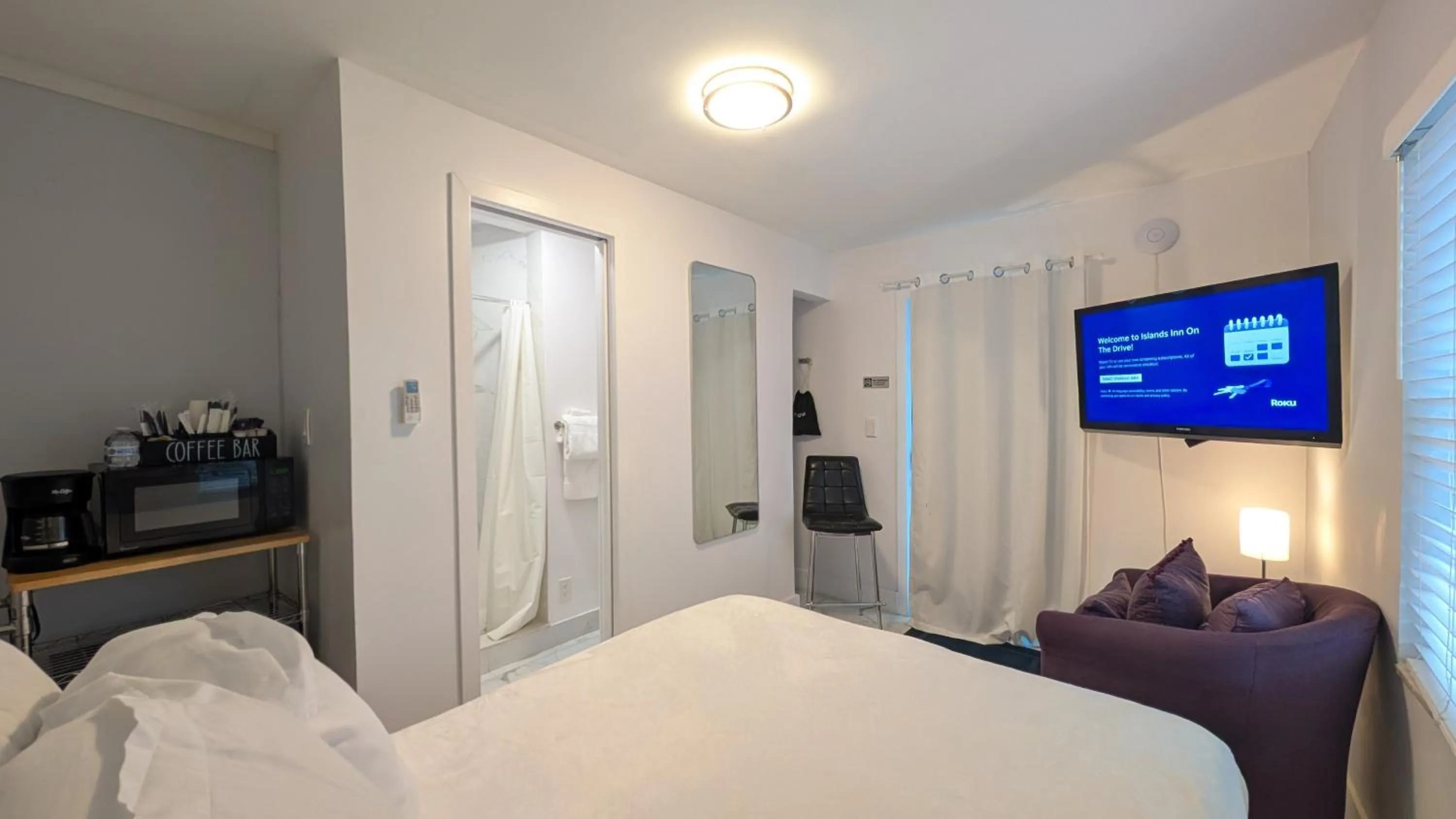 Bed in Inn On The Drive