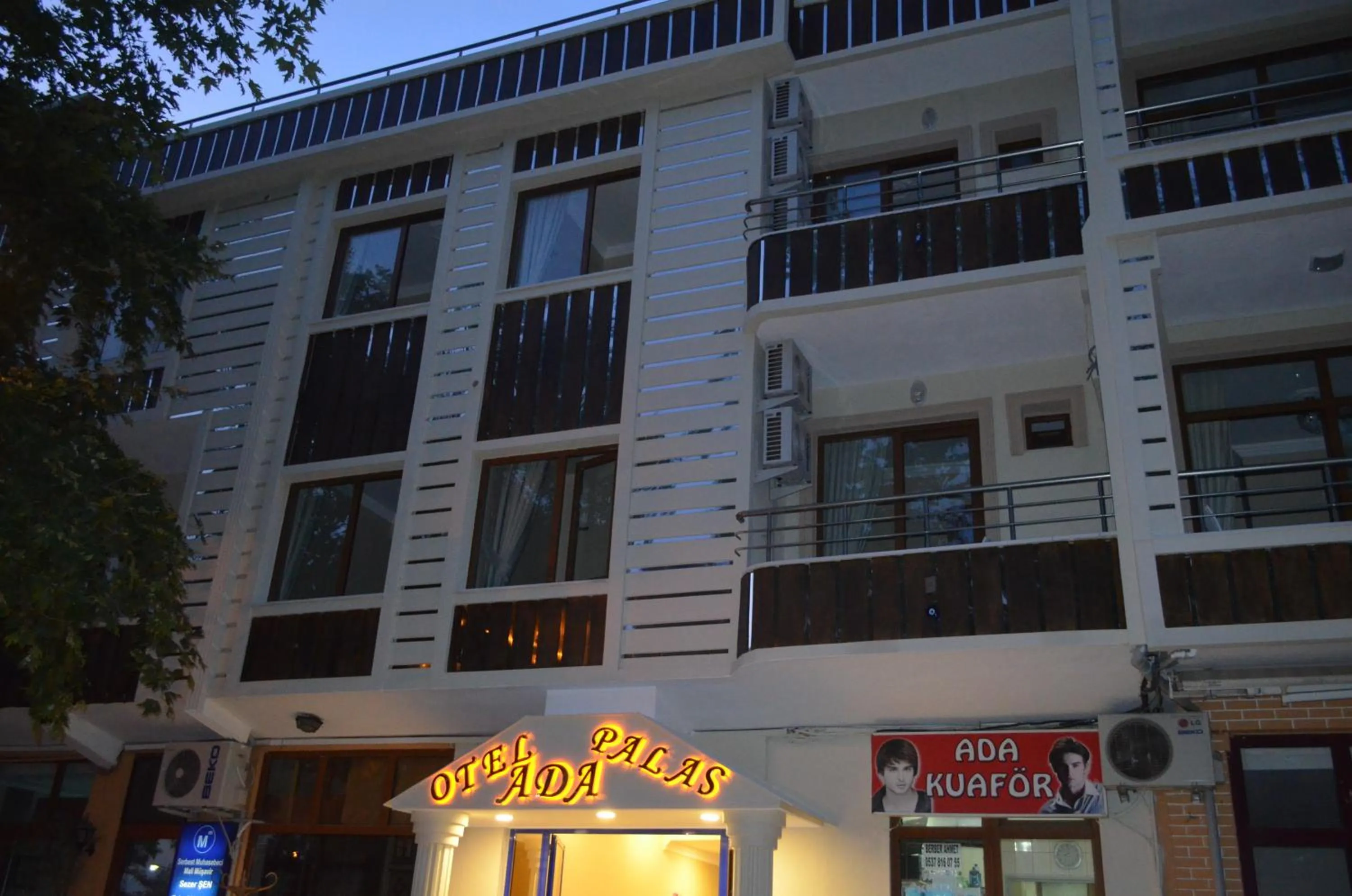 Facade/entrance in Ada Palas Otel