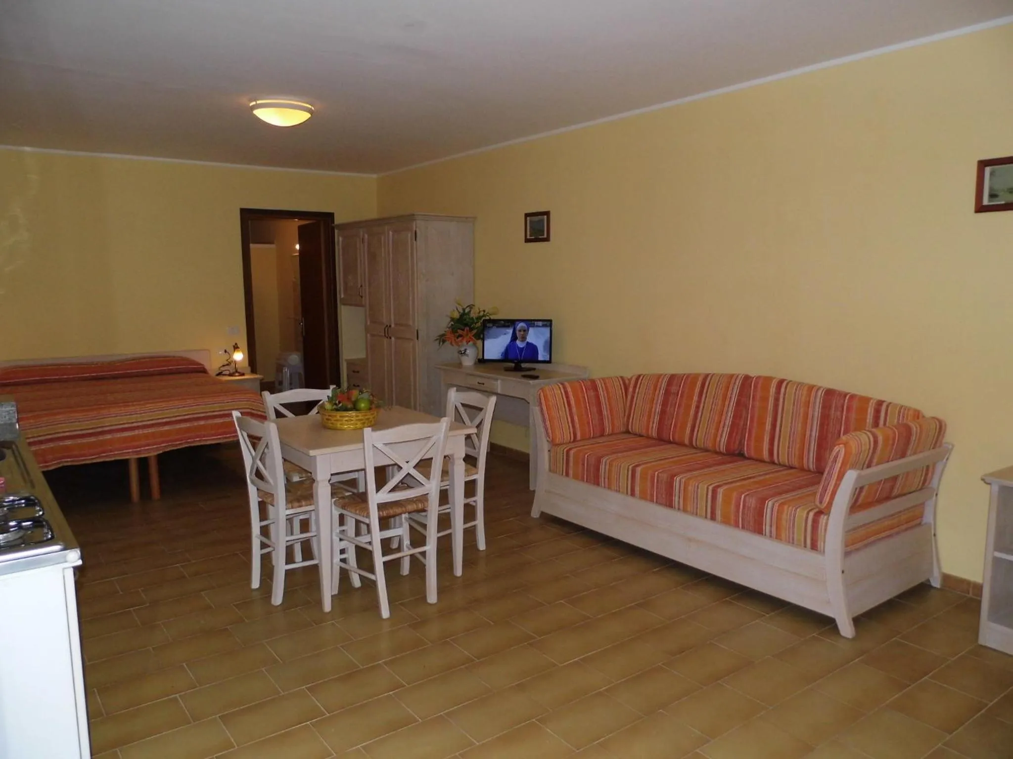 Photo of the whole room in Le Nereidi Hotel & Residence