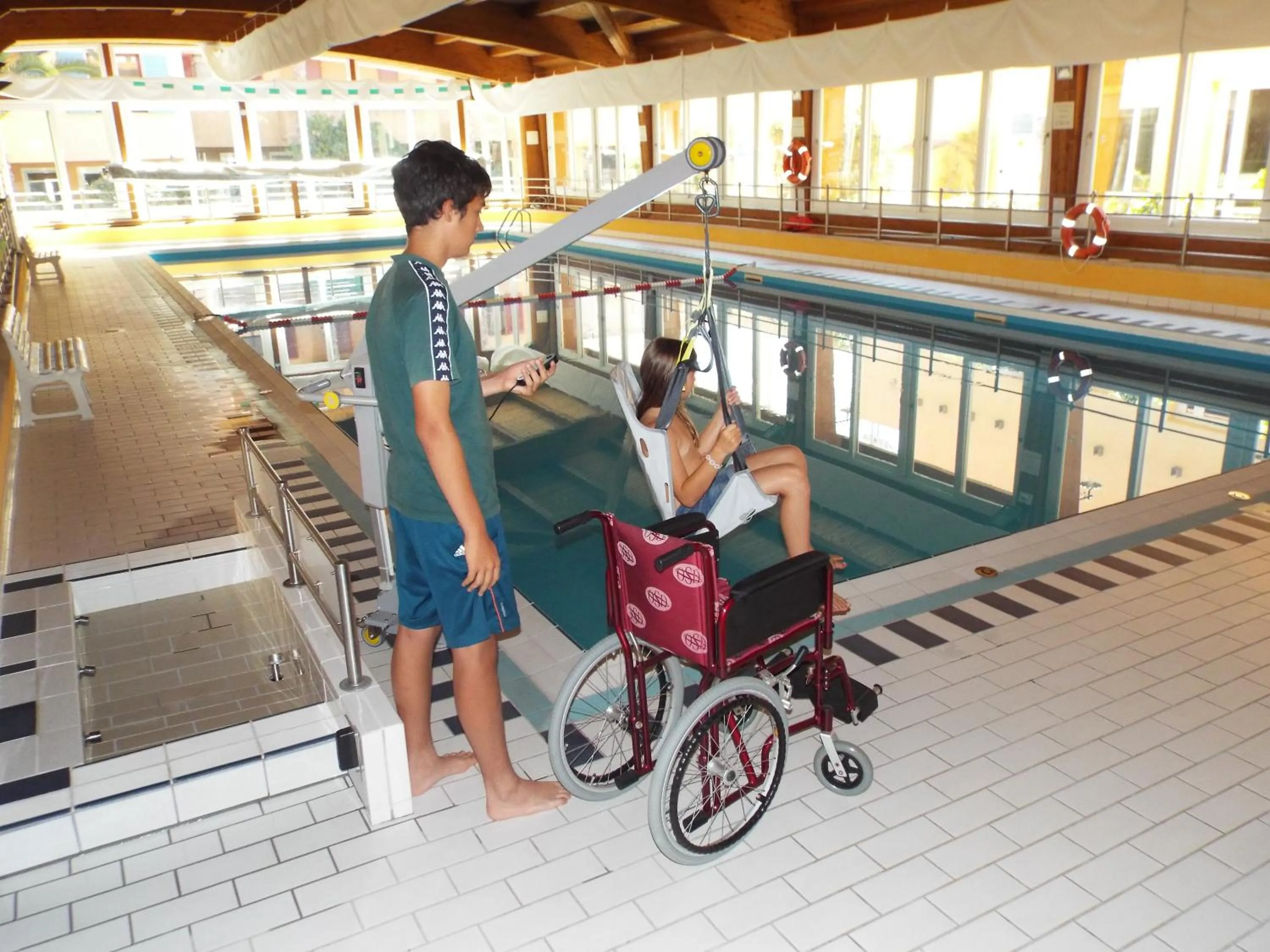 People in Le Nereidi Hotel & Residence