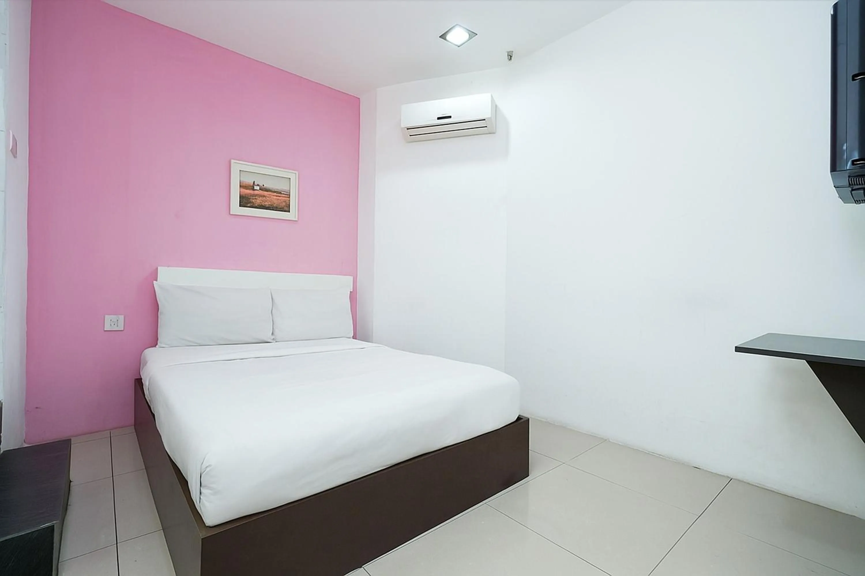 Bedroom, Bed in Cahaya Midah - BilikXpert
