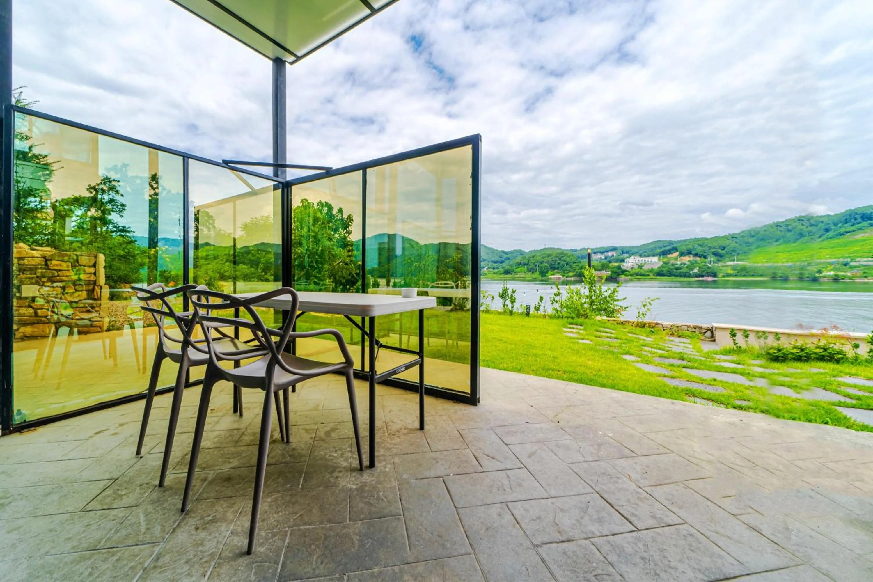 Gapyeong Pension The Square 24 Spa Pension