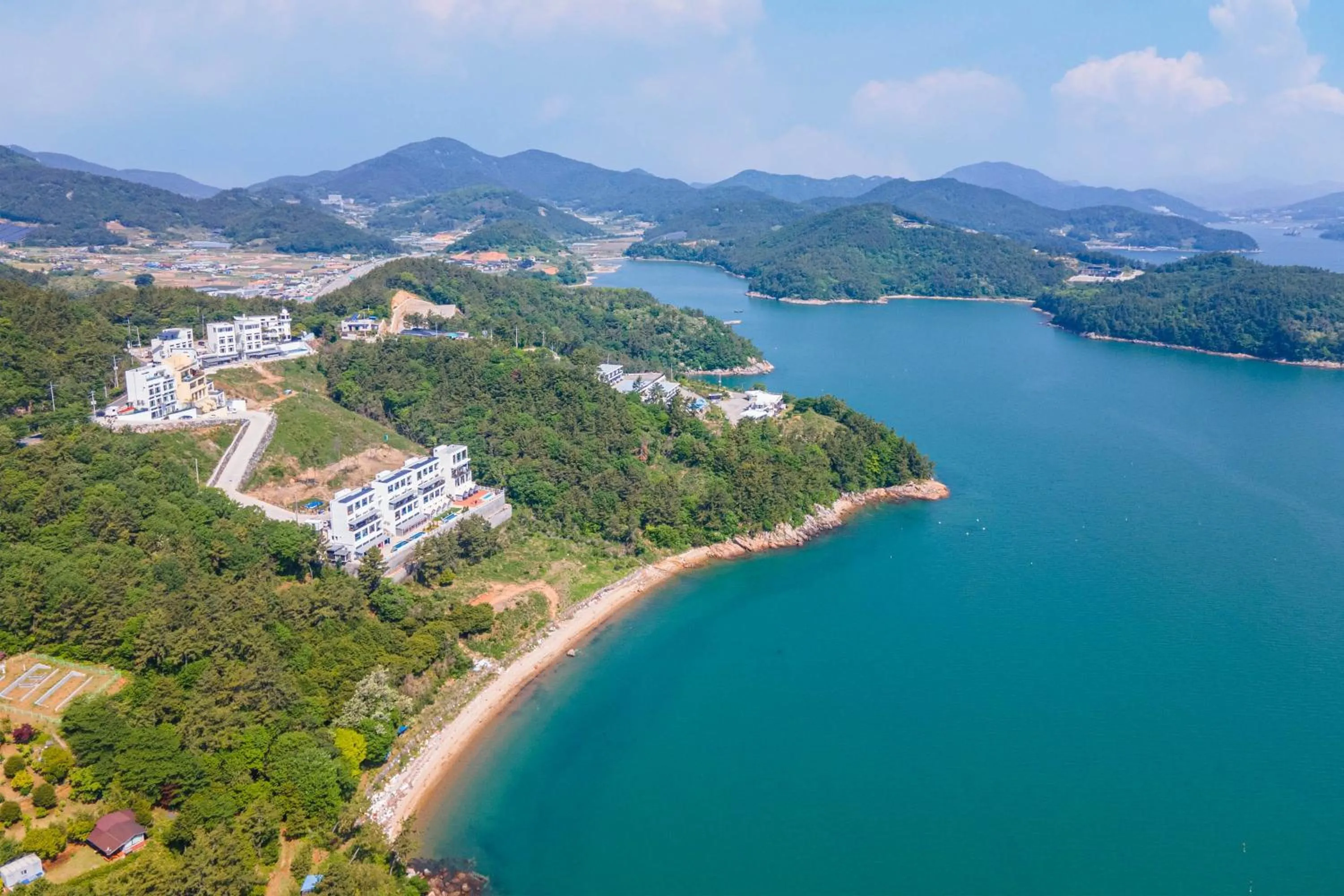 Yeosu Boner Poolvilla