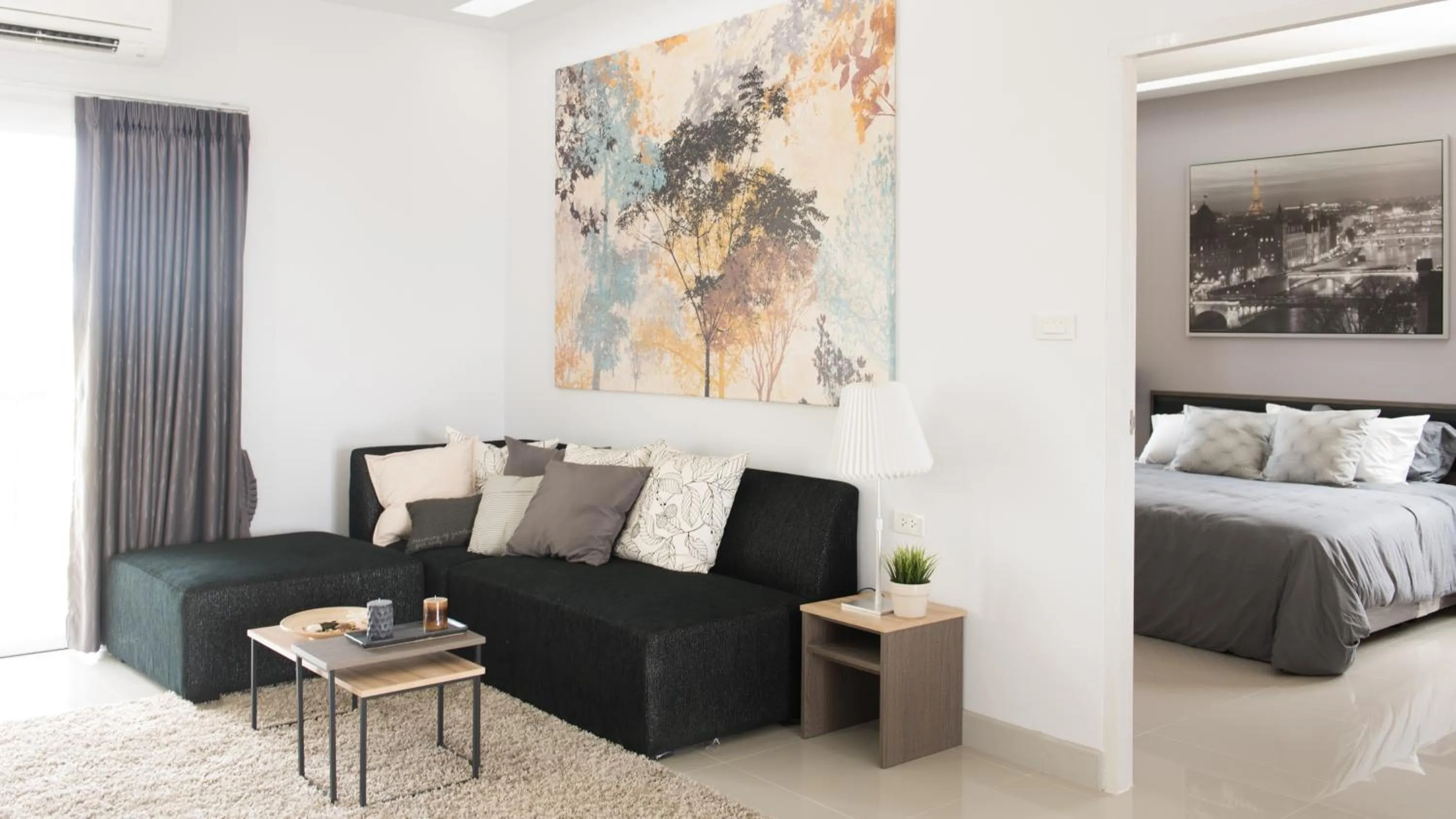 Living room, Bed in Zada Residence