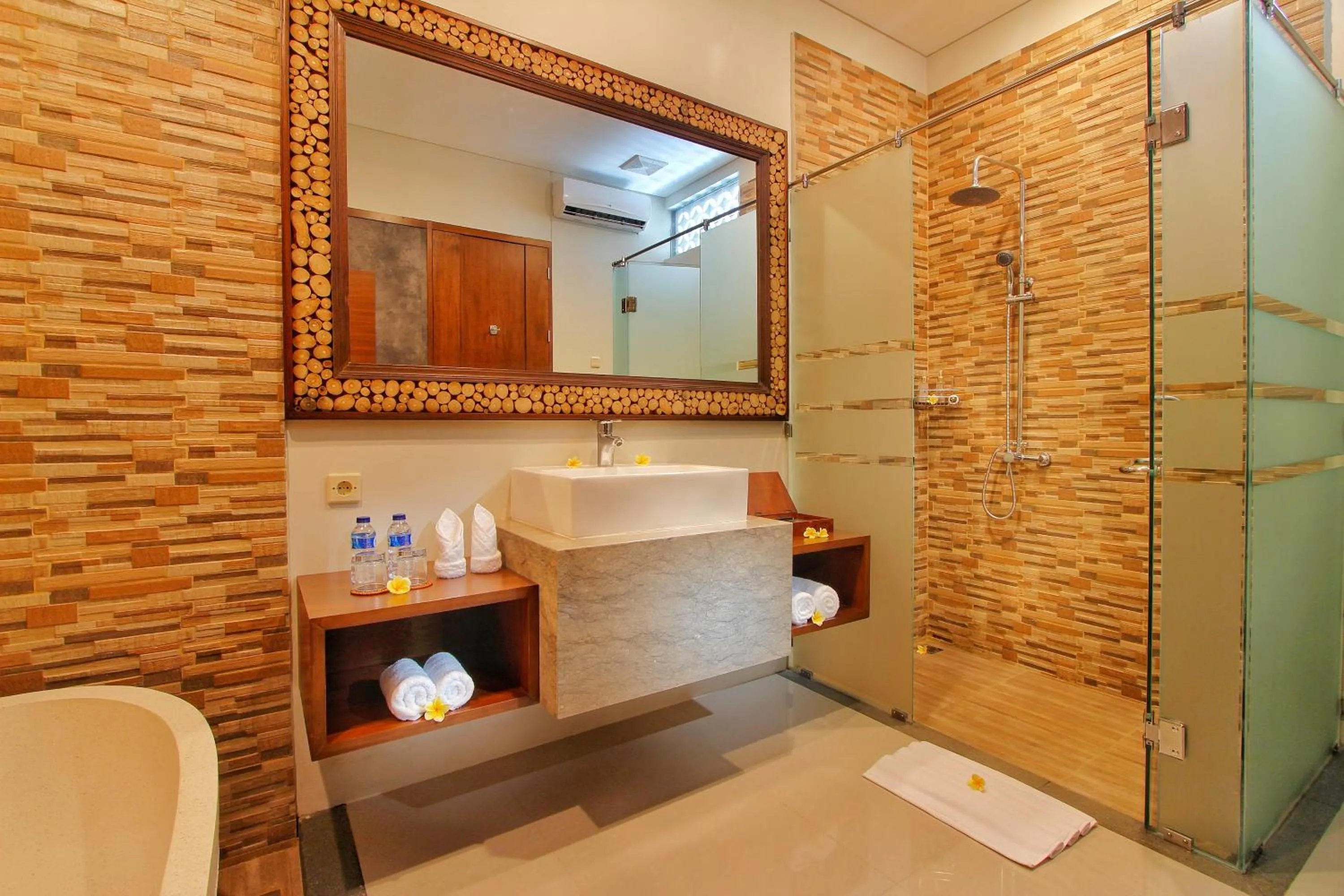 Shower in Maharaja Villas Bali - CHSE Certified